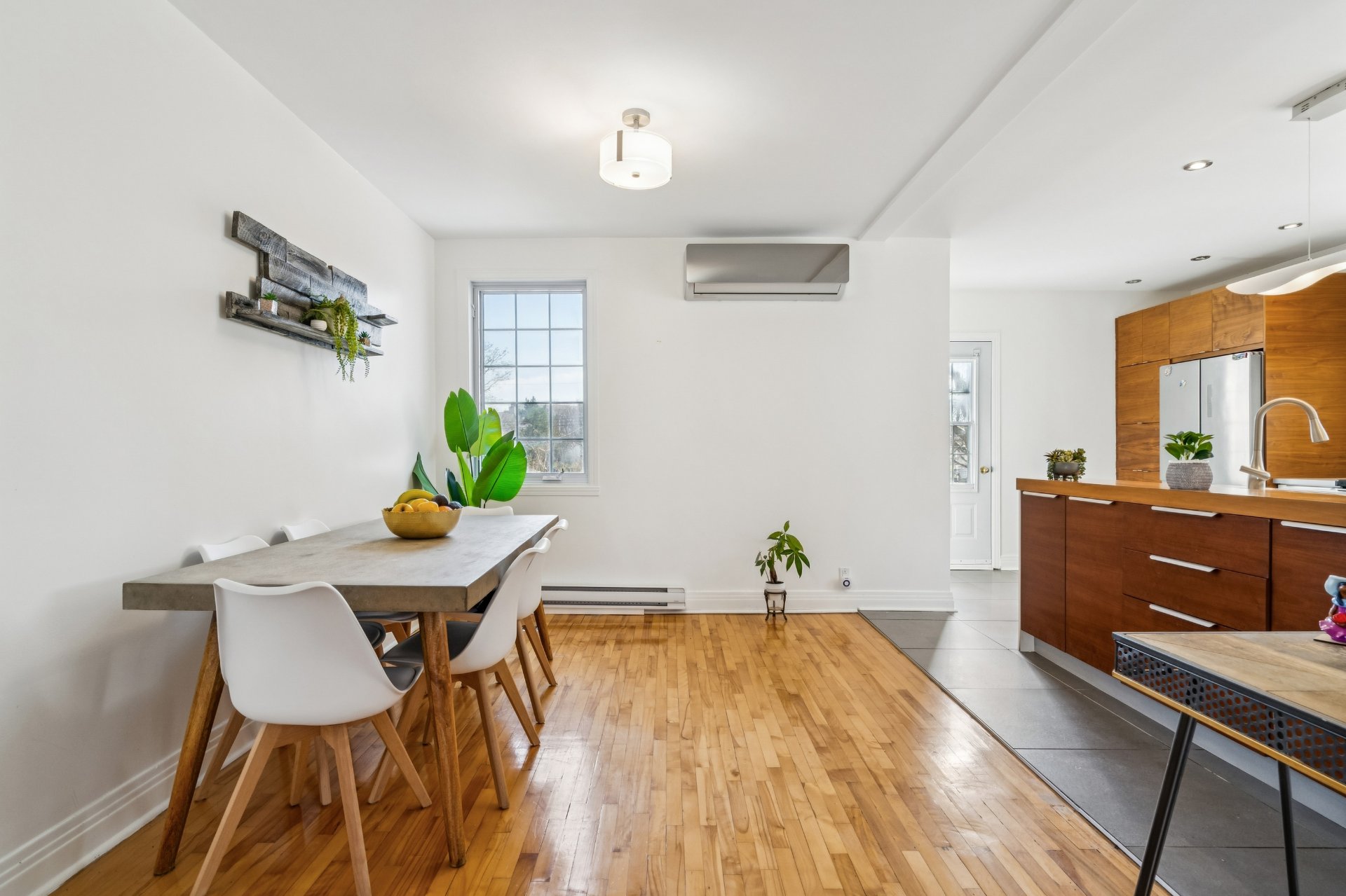 Photo - Salle à manger