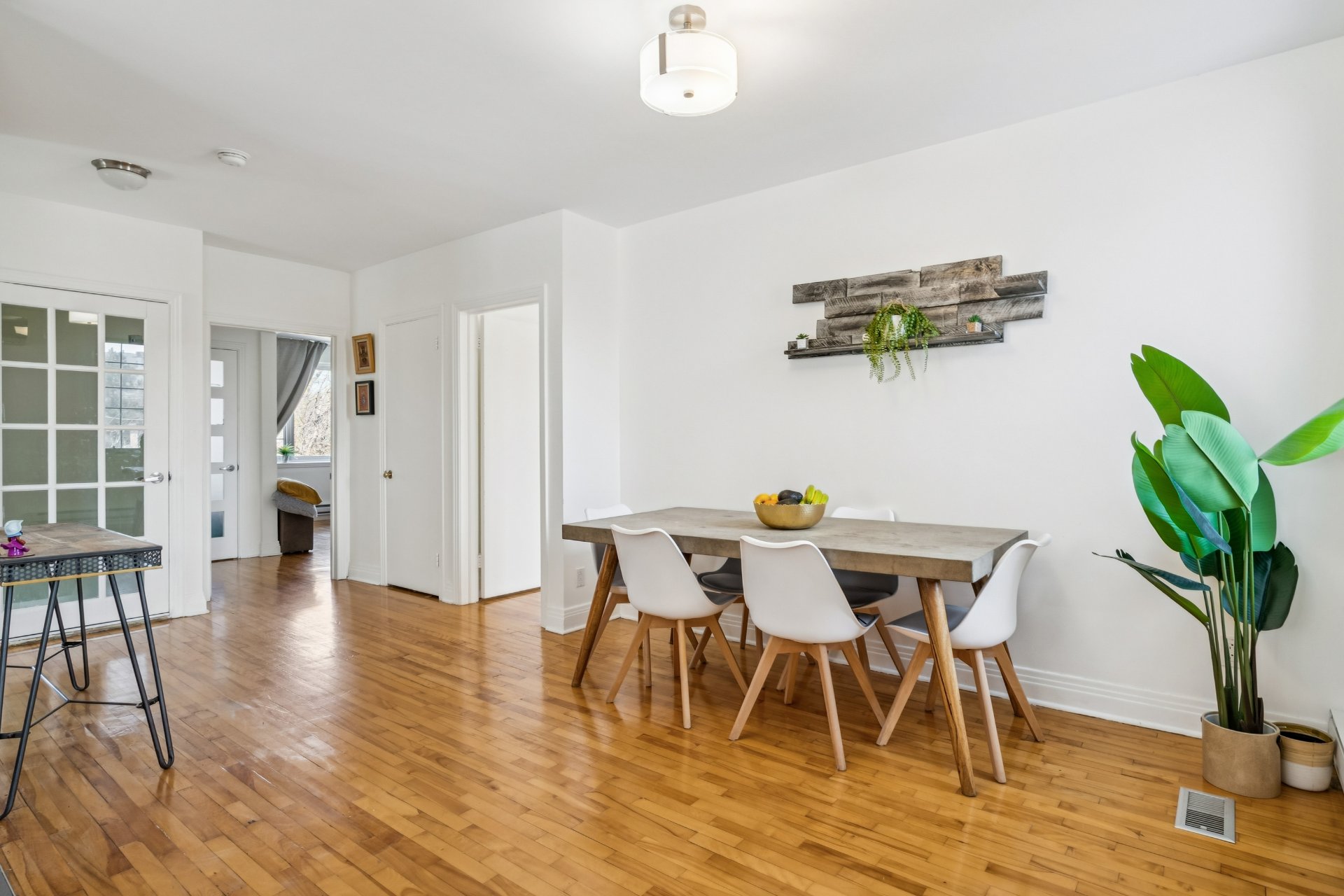 Photo - Salle à manger