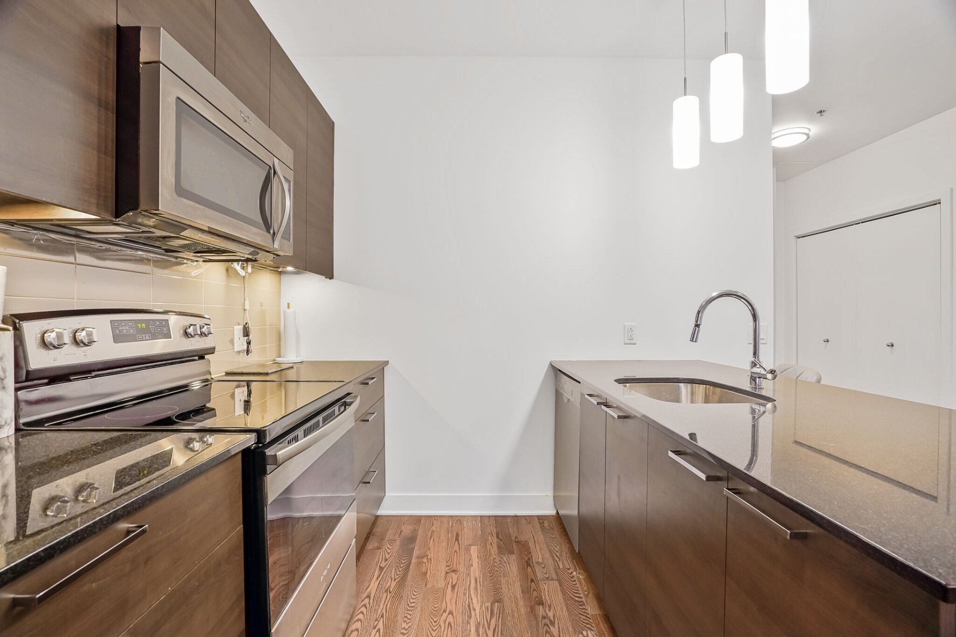 Photo - Kitchen