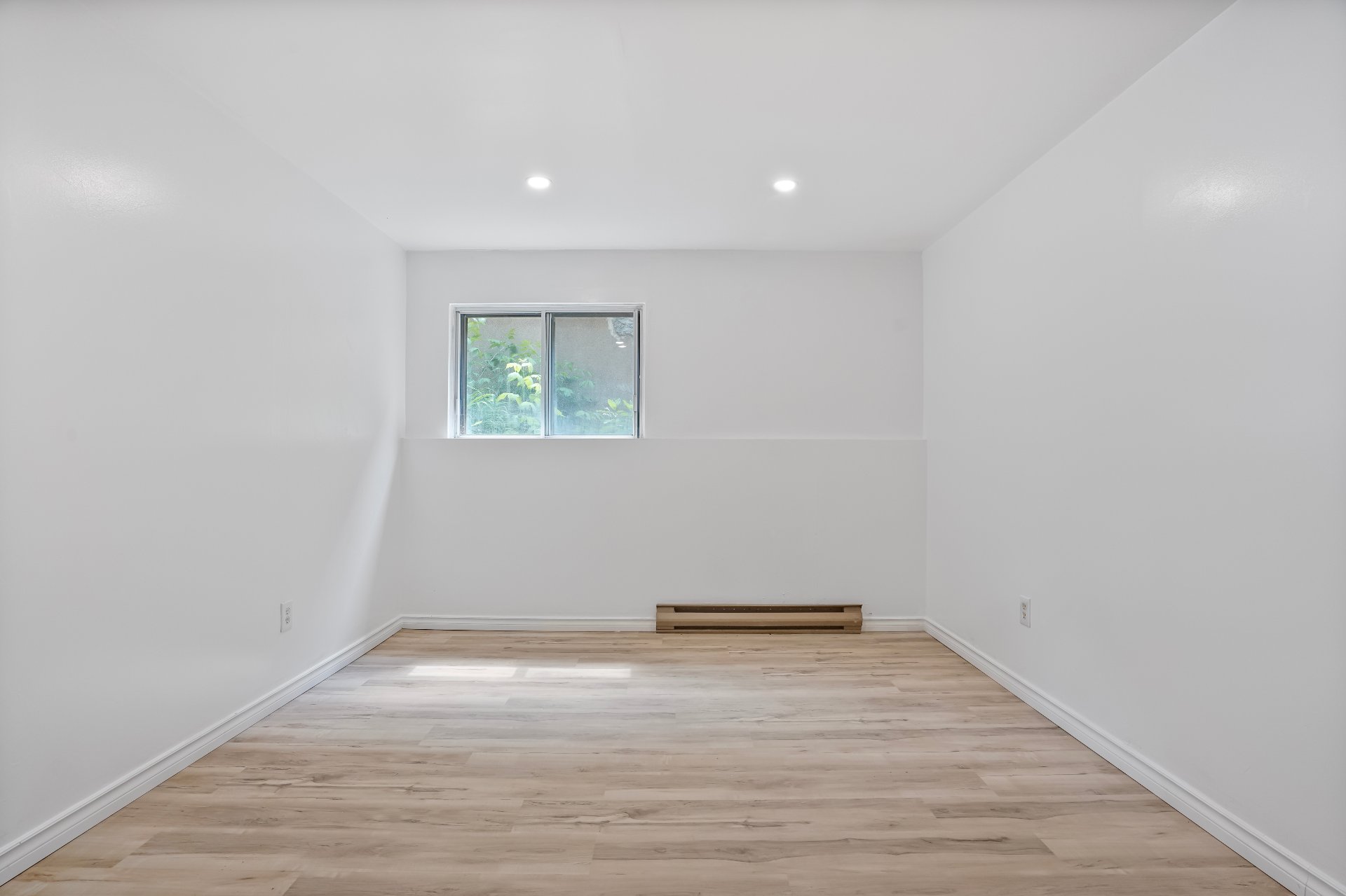 Photo - Bedroom