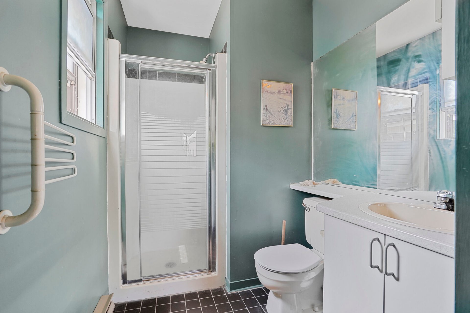 Photo - Bathroom
