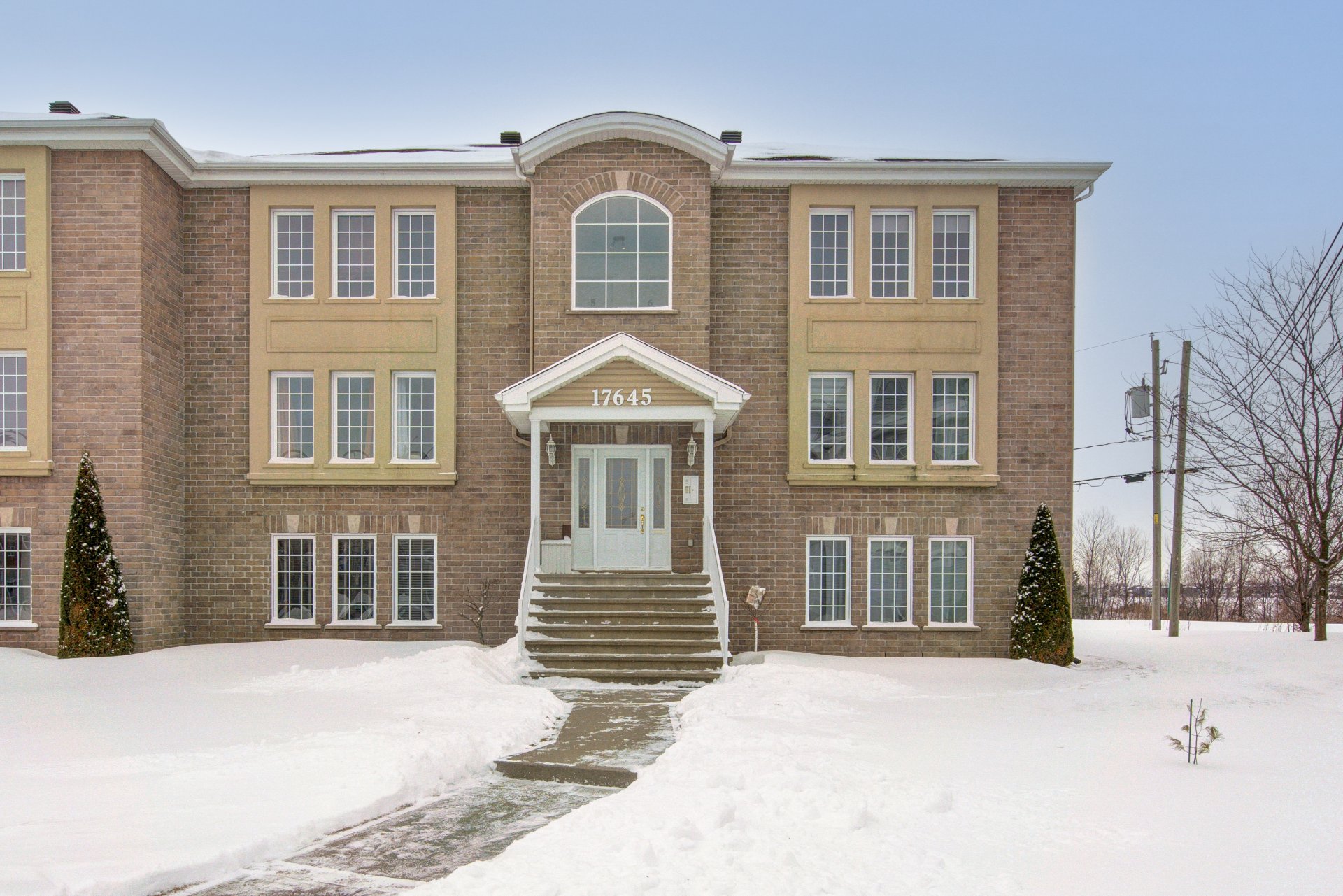 Photo - Frontage