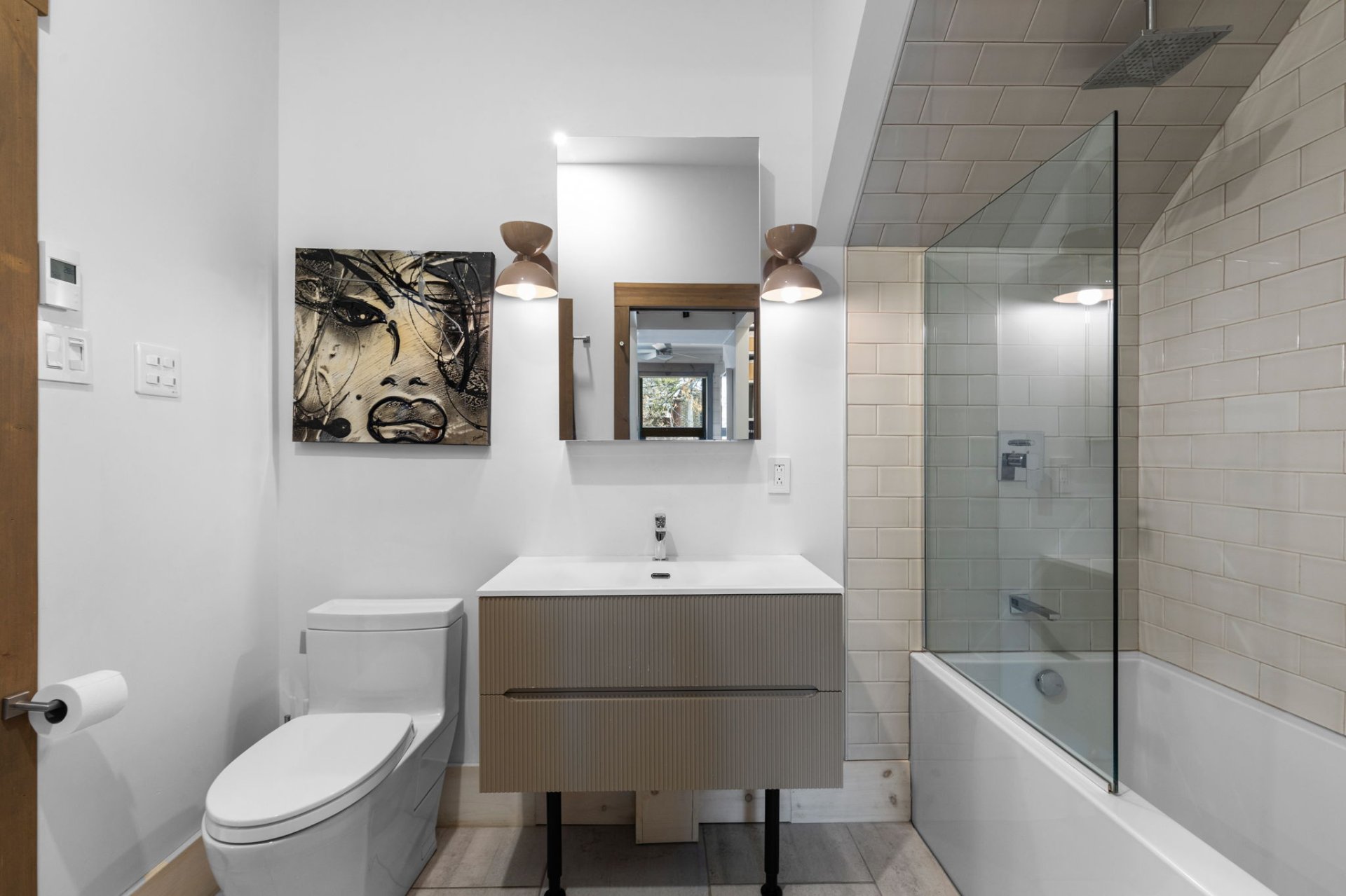 Salle de bains attenante à la CCP
