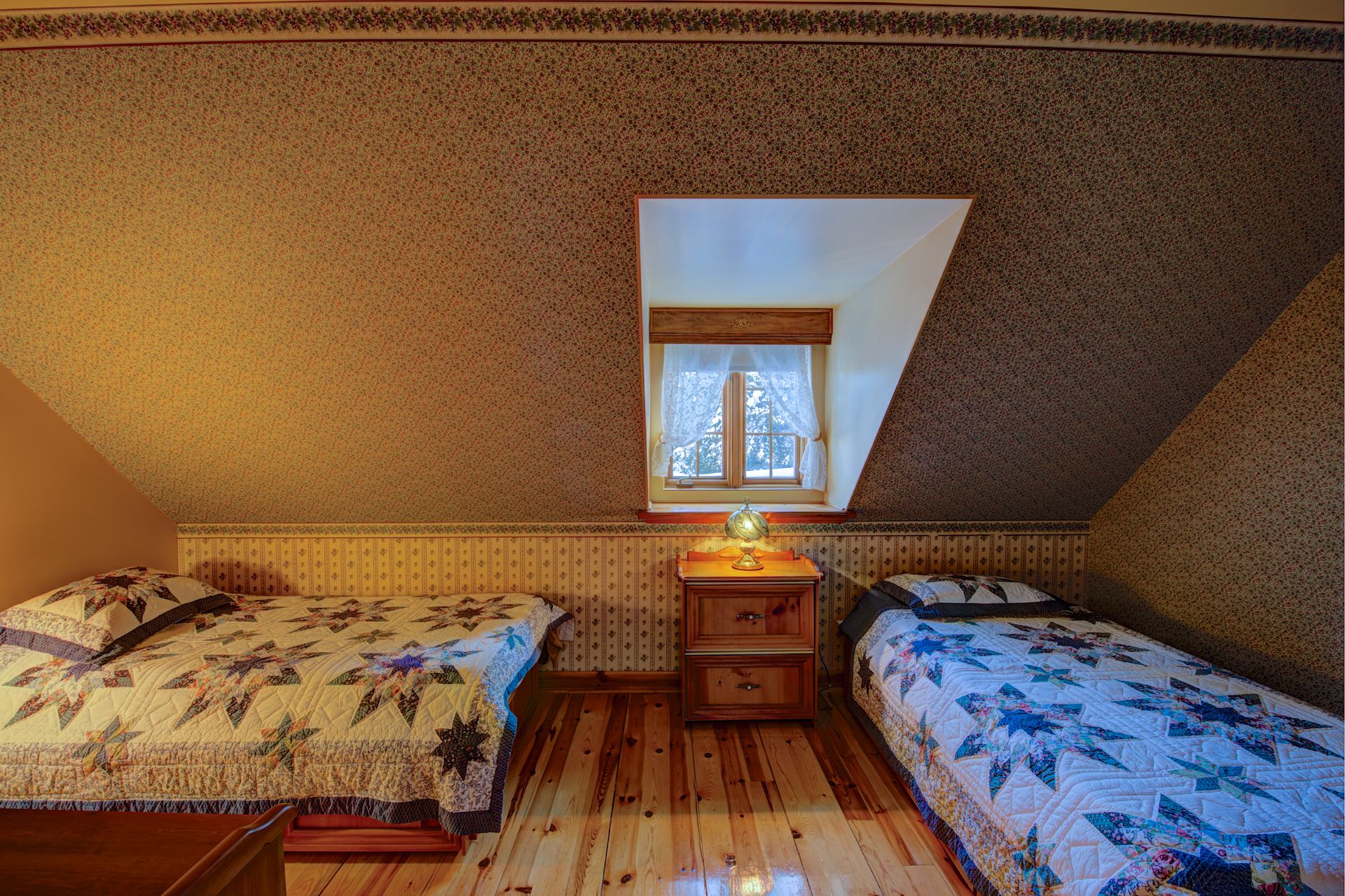 Duplex à vendre, Mont-Blanc