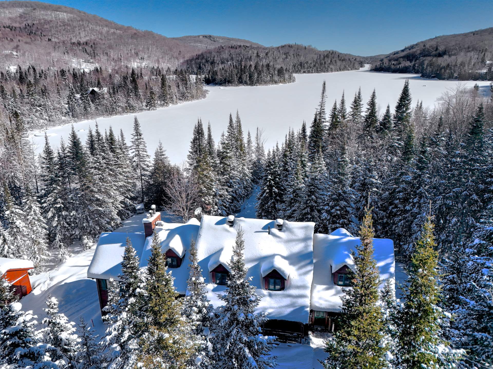 Duplex à vendre, Mont-Blanc