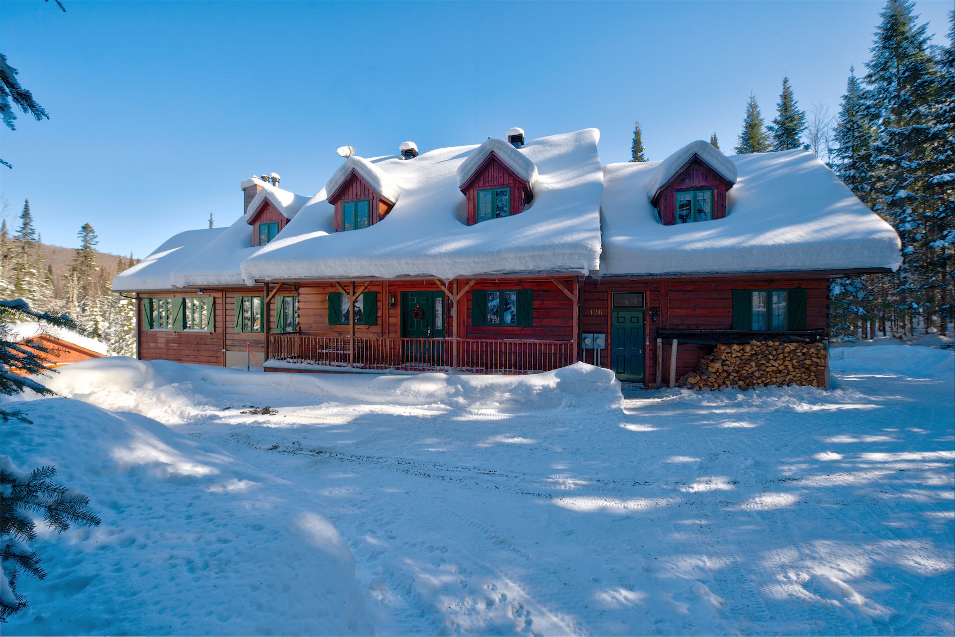 Duplex à vendre, Mont-Blanc