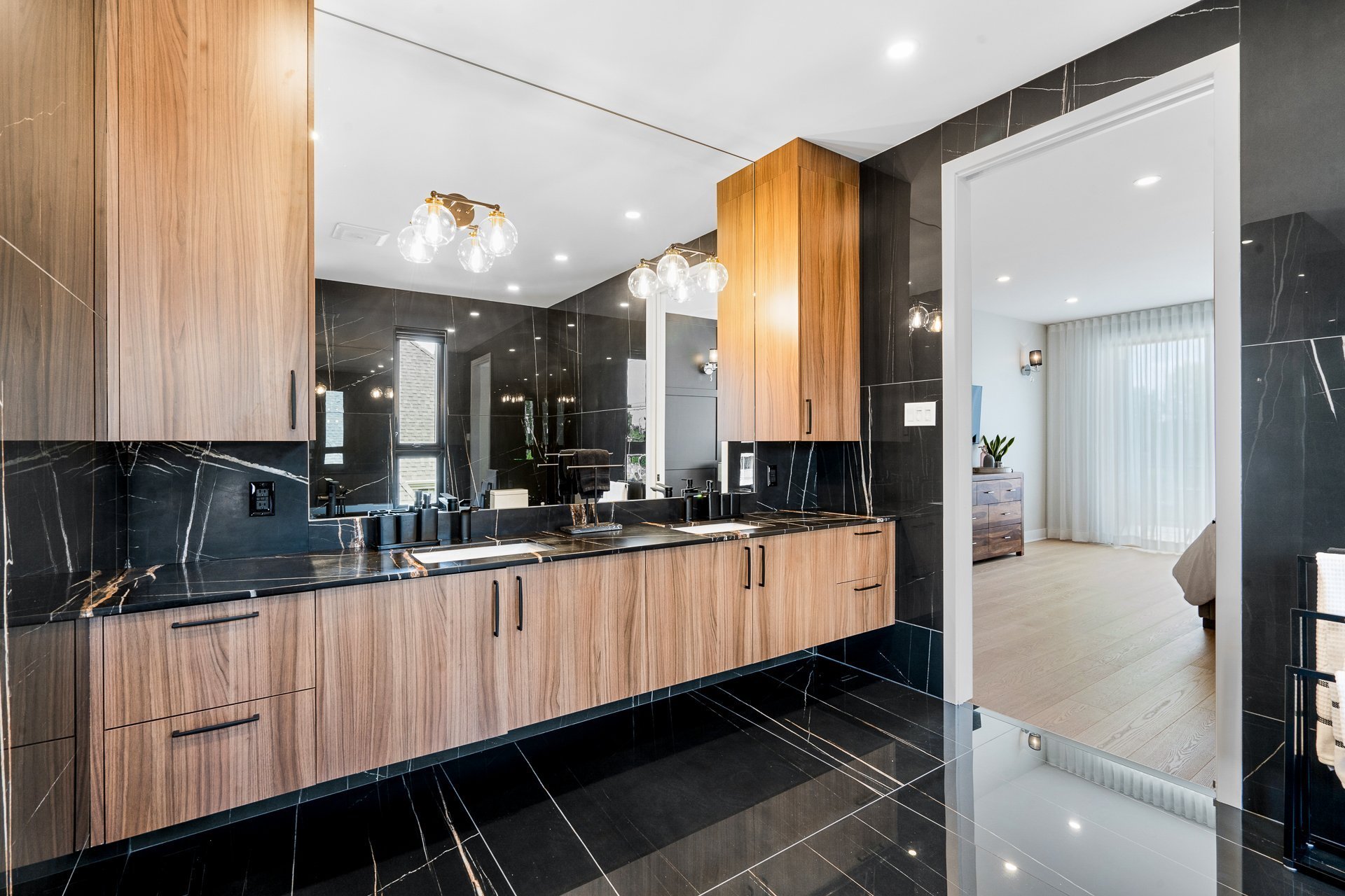 Ensuite bathroom