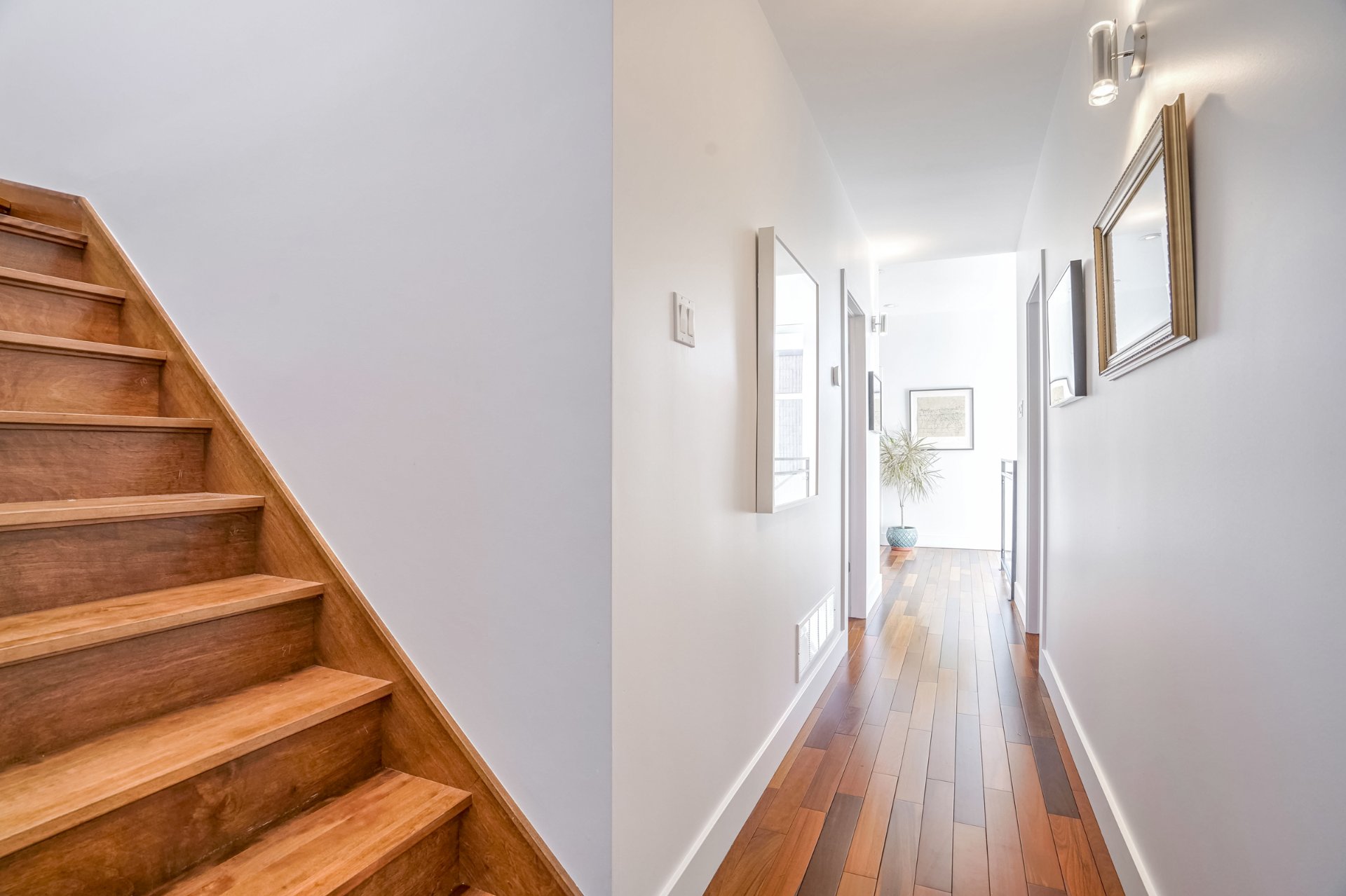 Photo - Escalier