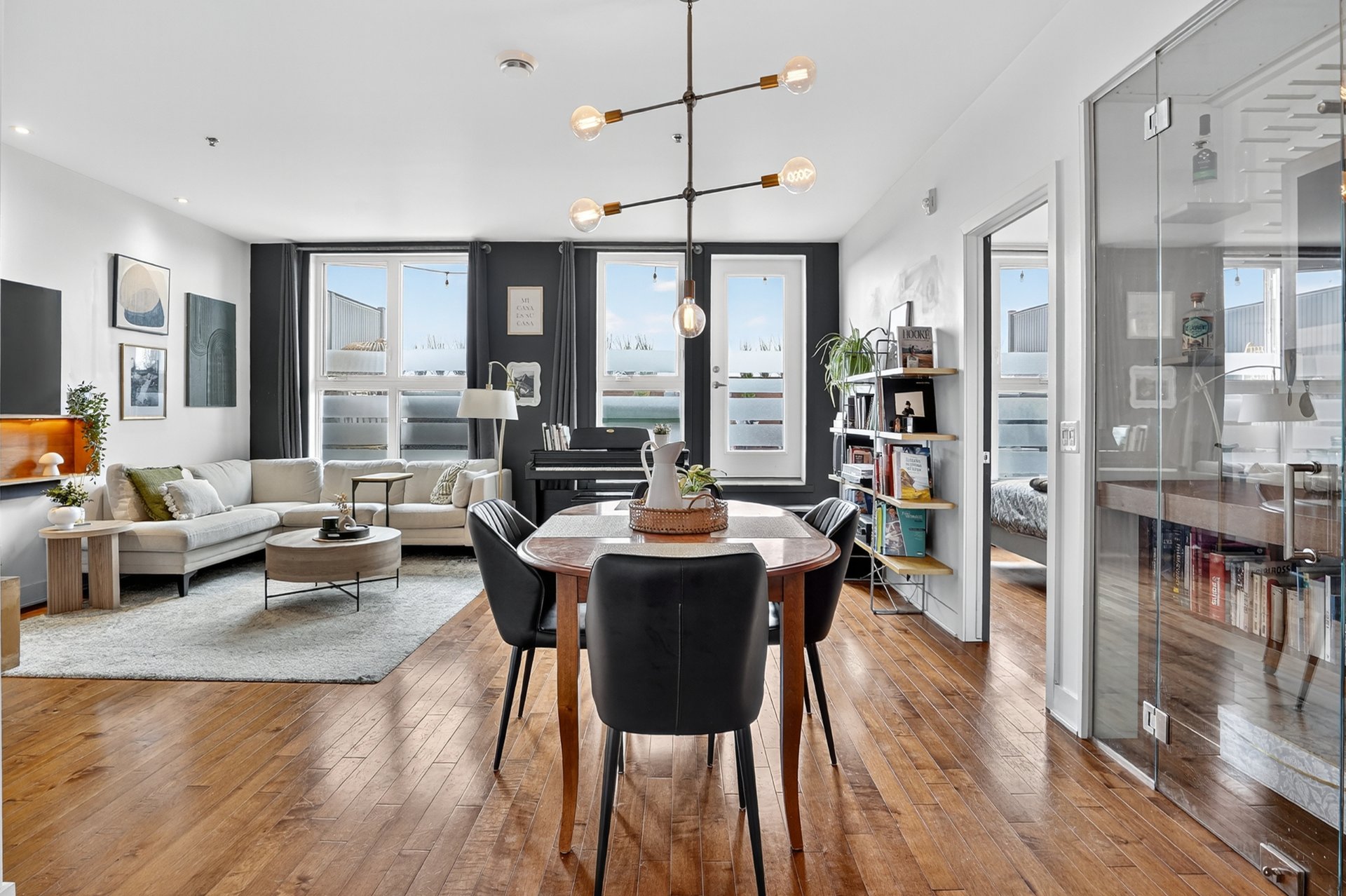 Photo - Salle à manger