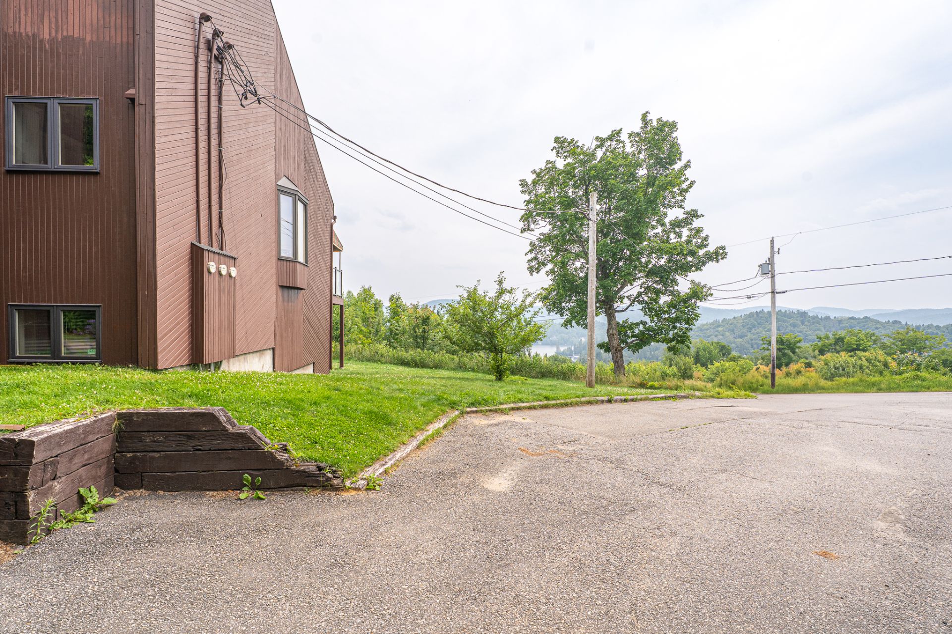 Photo - Parking