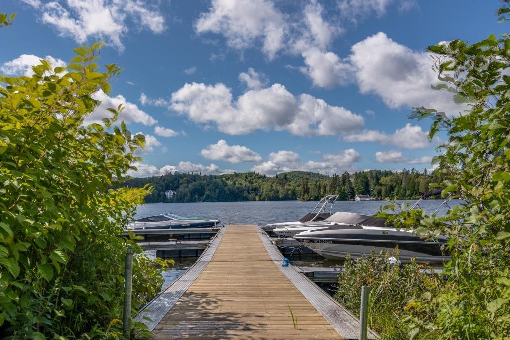 Photo - Access to a body of water