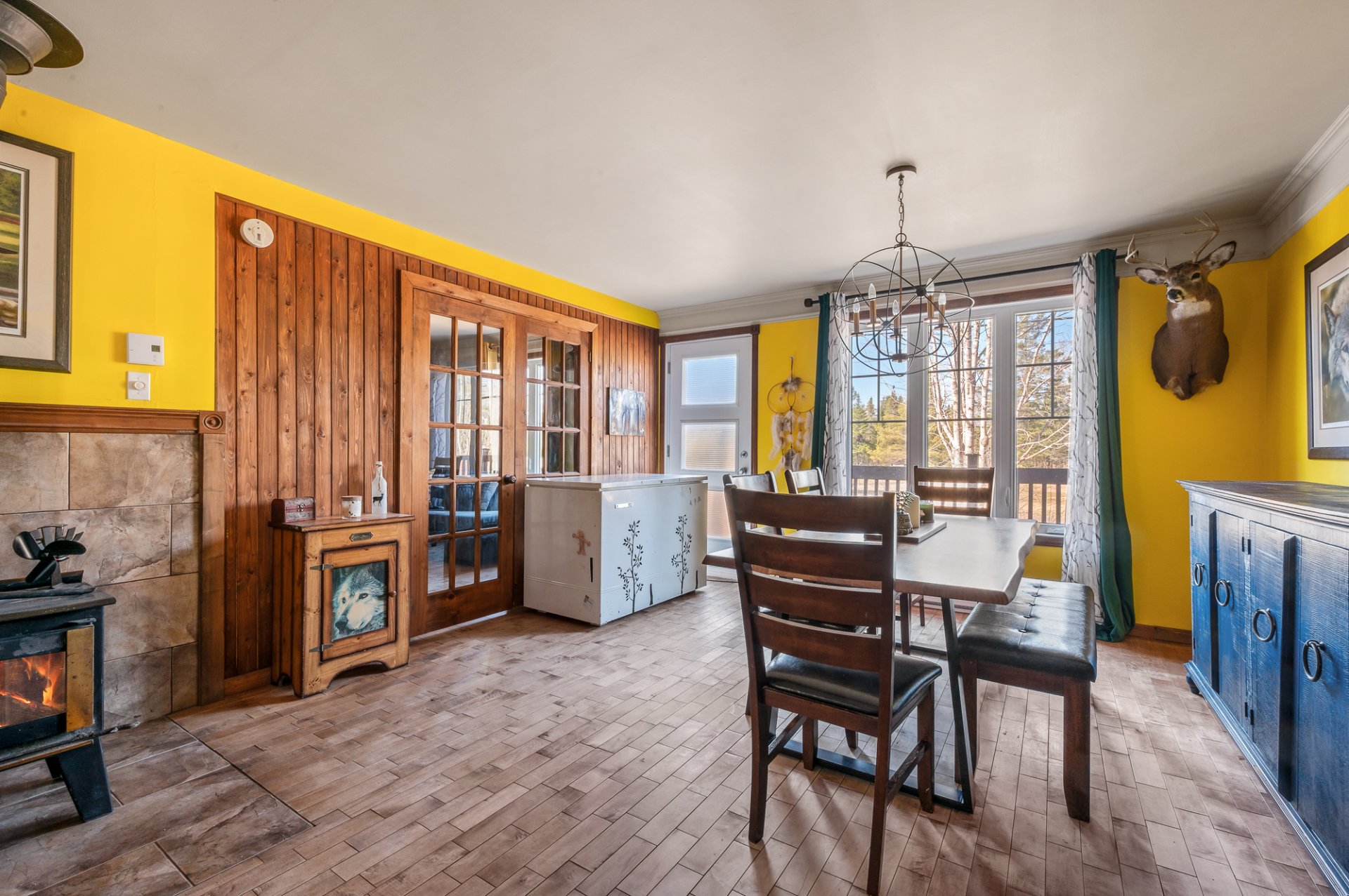 Dining room