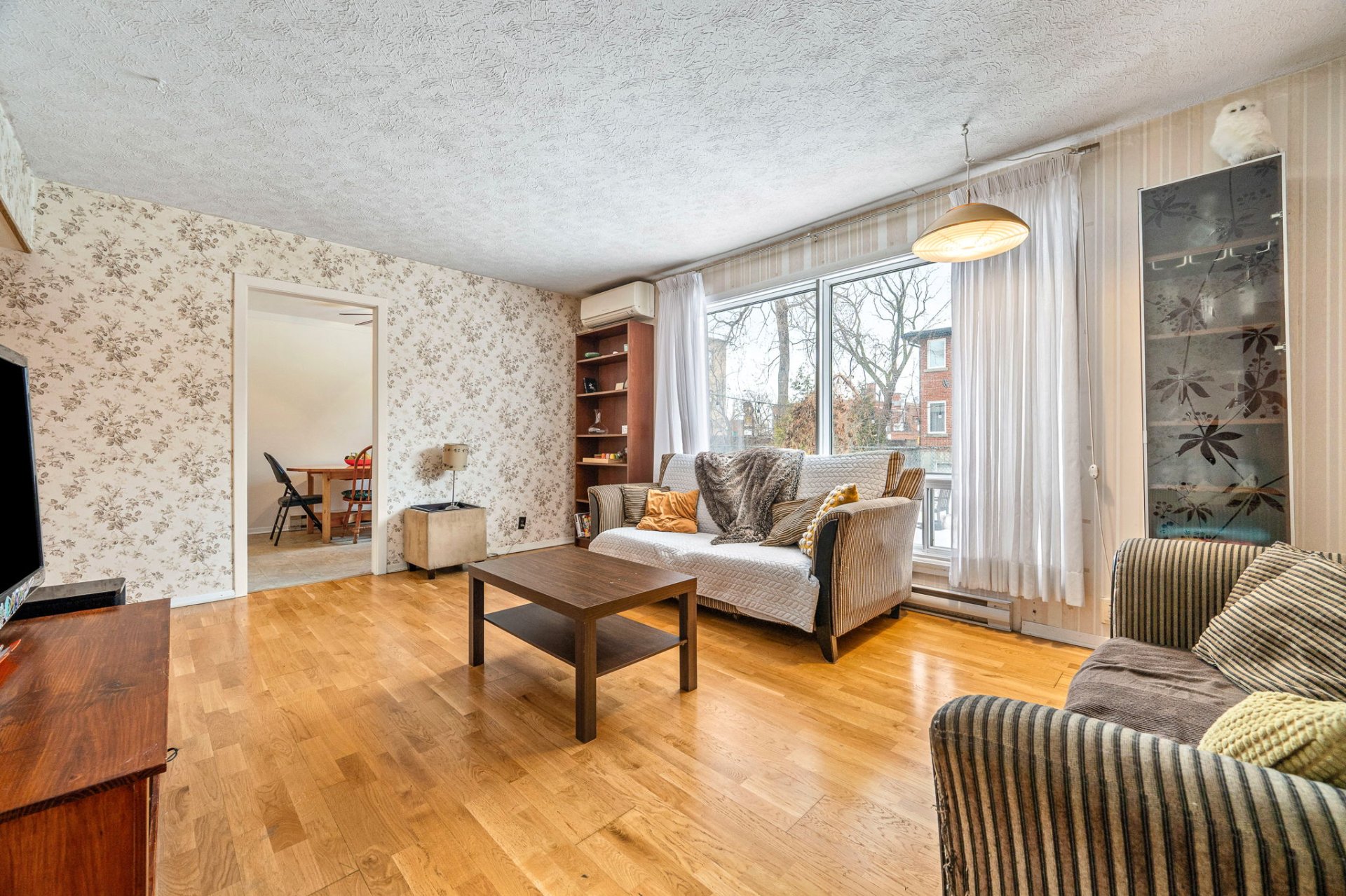 Photo - Salon