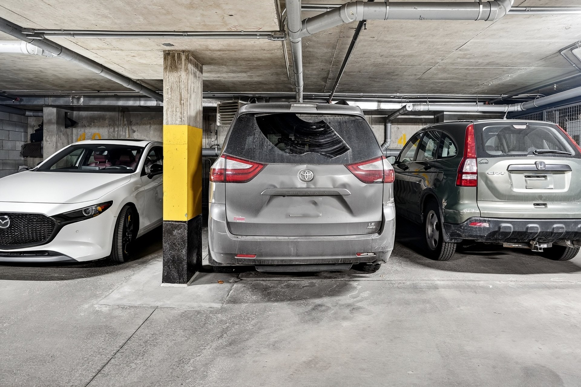 Photo - Stationnement