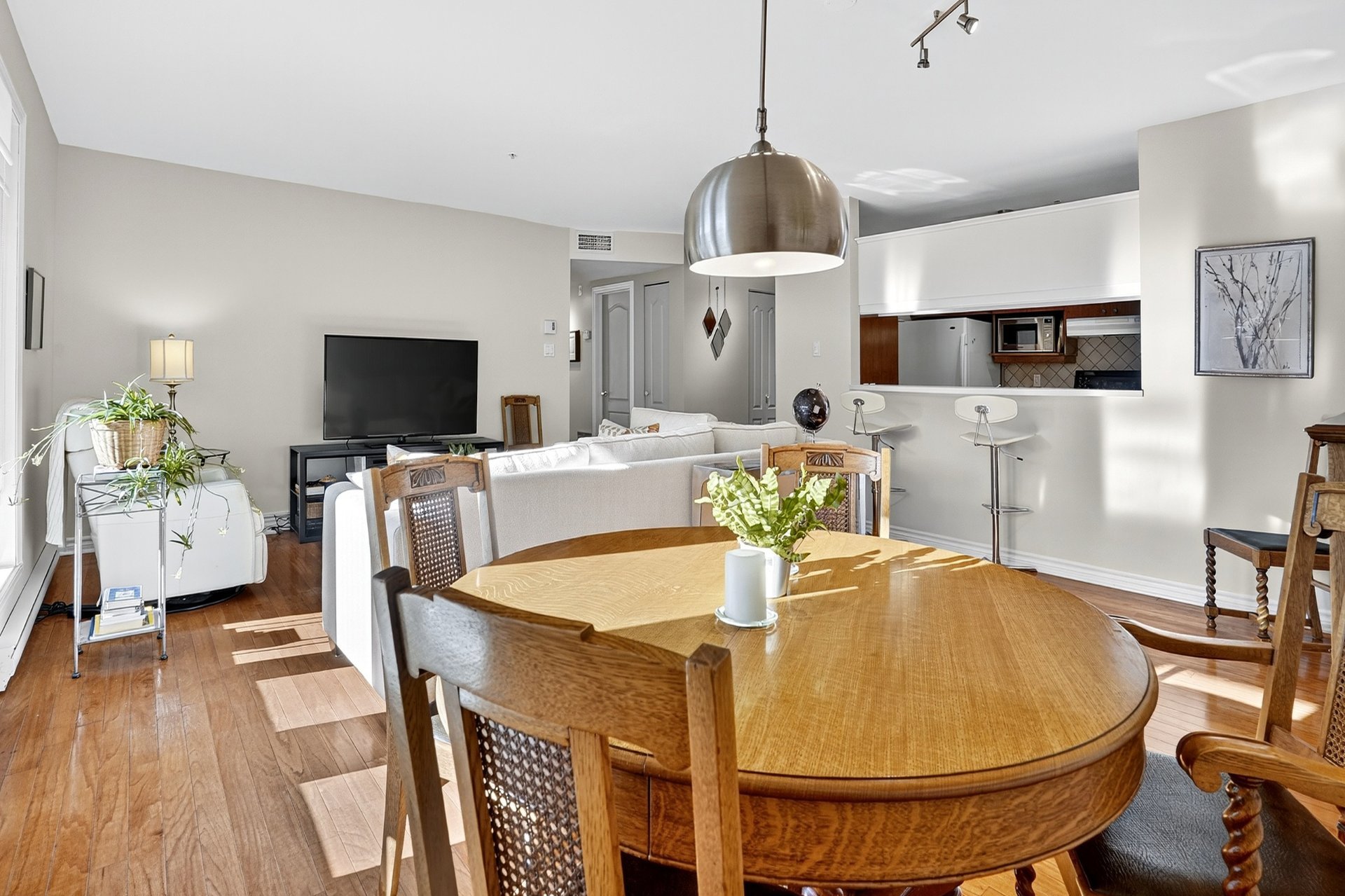 Photo - Salle à manger