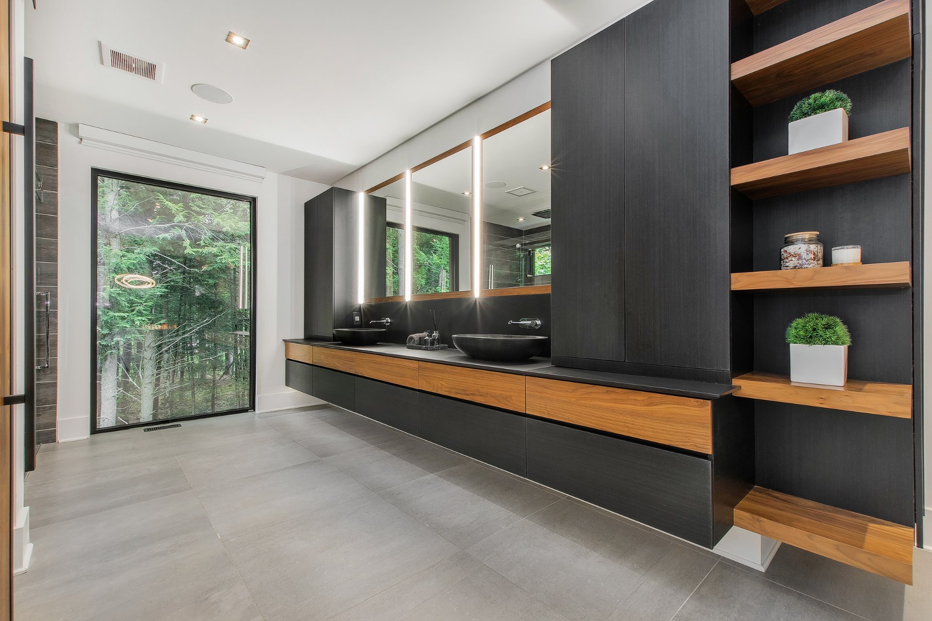 Salle de bains attenante à la CCP