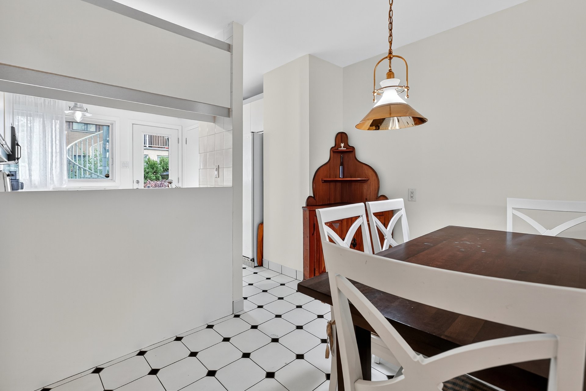 Photo - Salle à manger