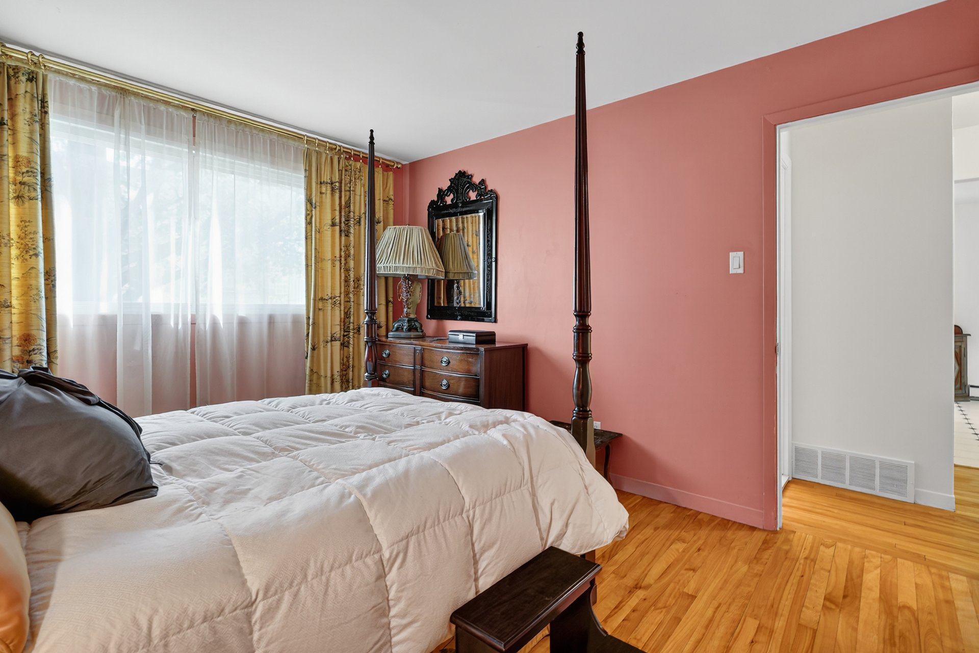 Photo - Chambre à coucher principale