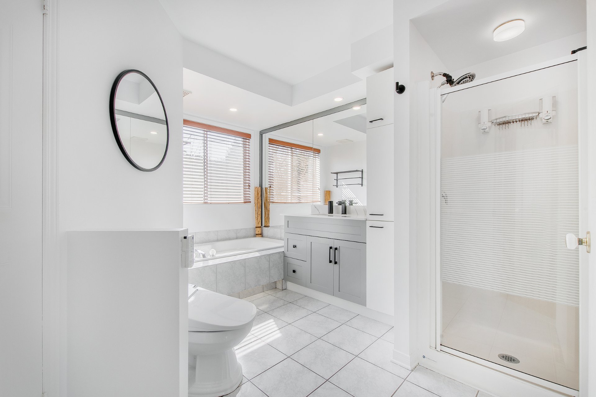 Salle de bains attenante à la CCP