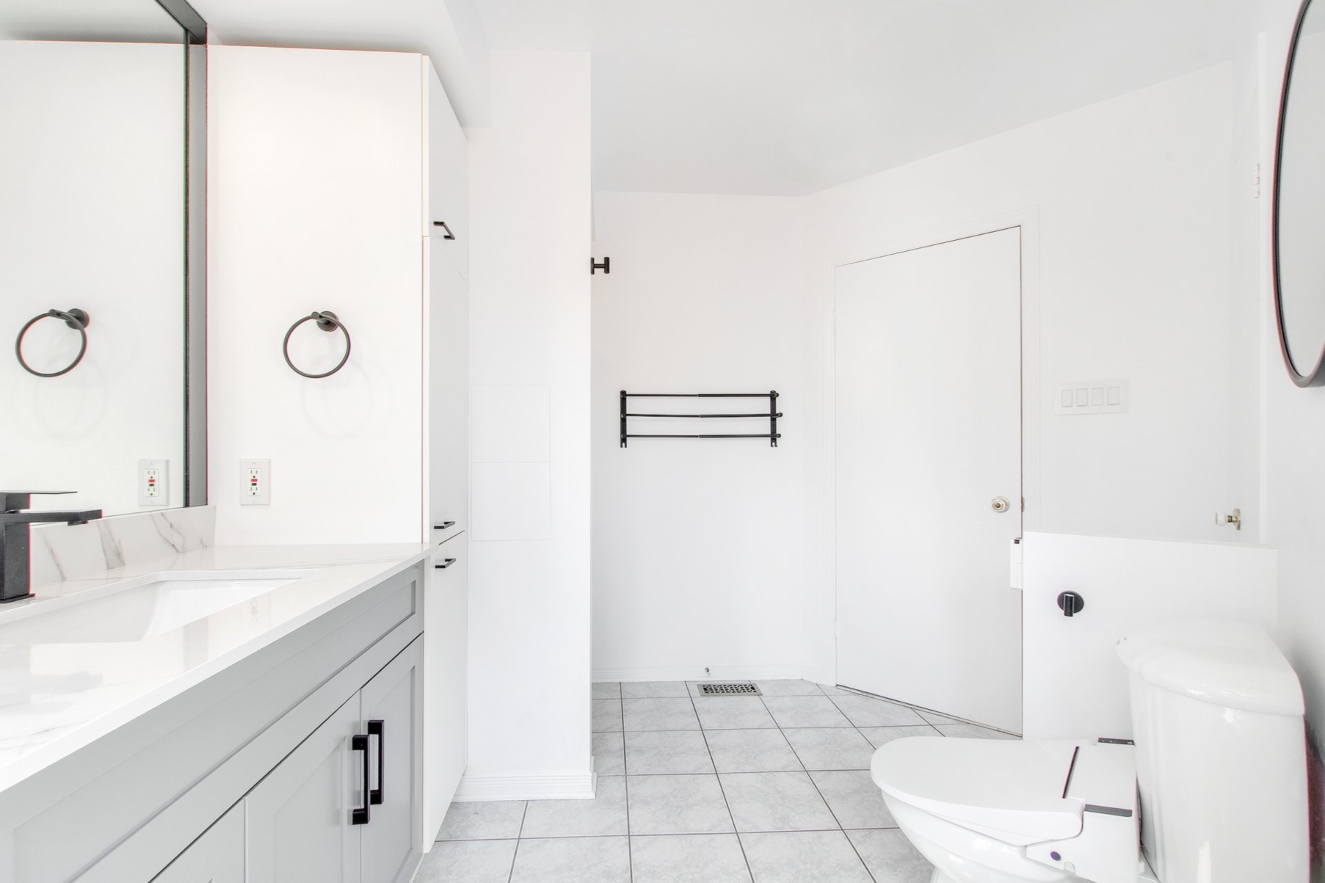 Salle de bains attenante à la CCP