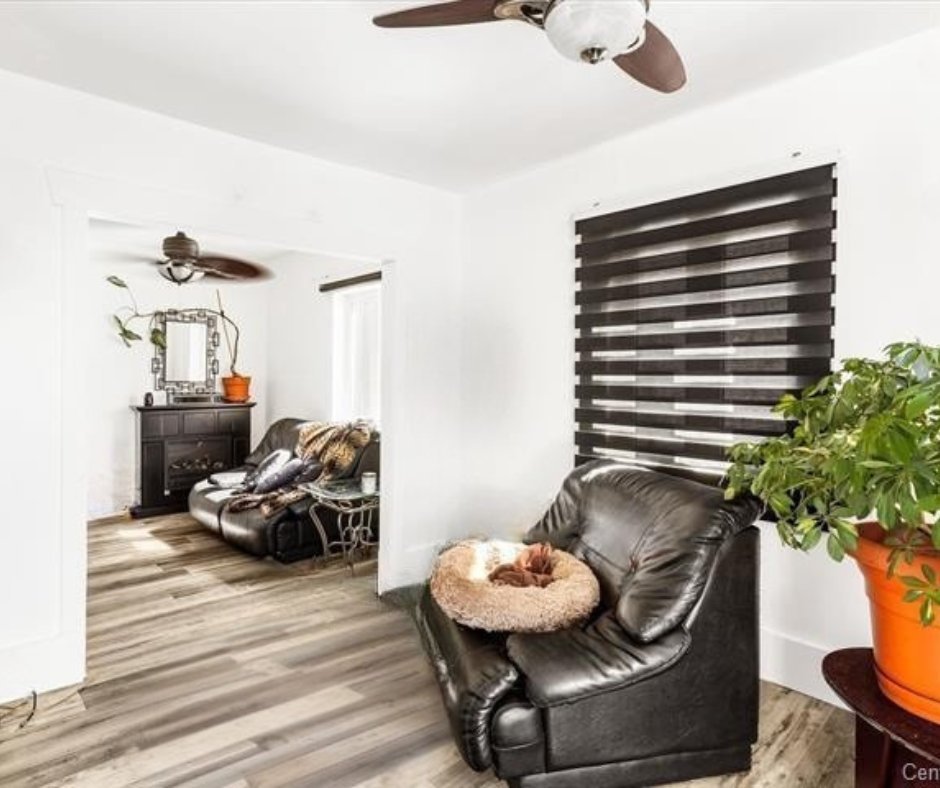 Photo - Salon