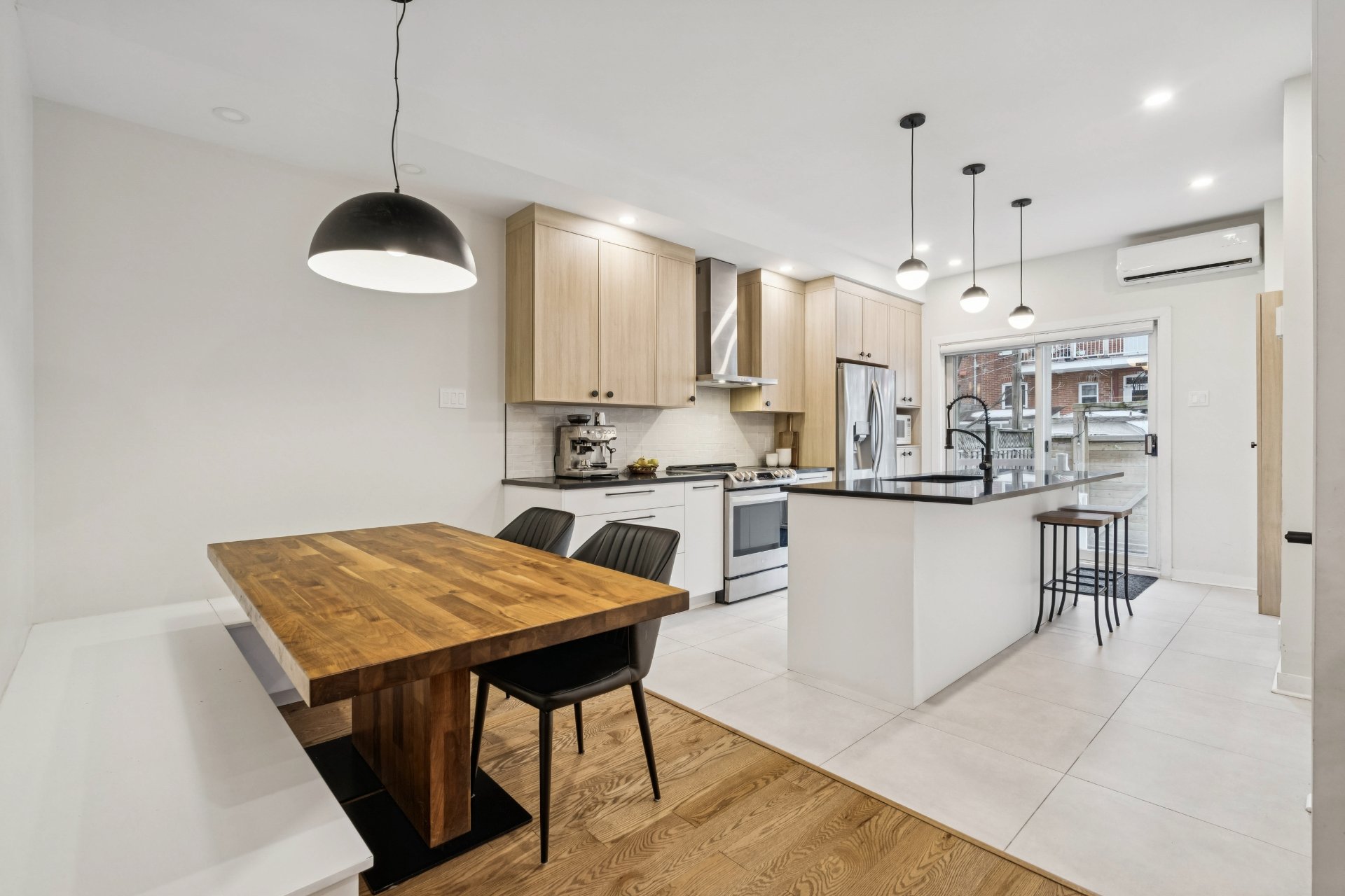 Photo - Salle à manger