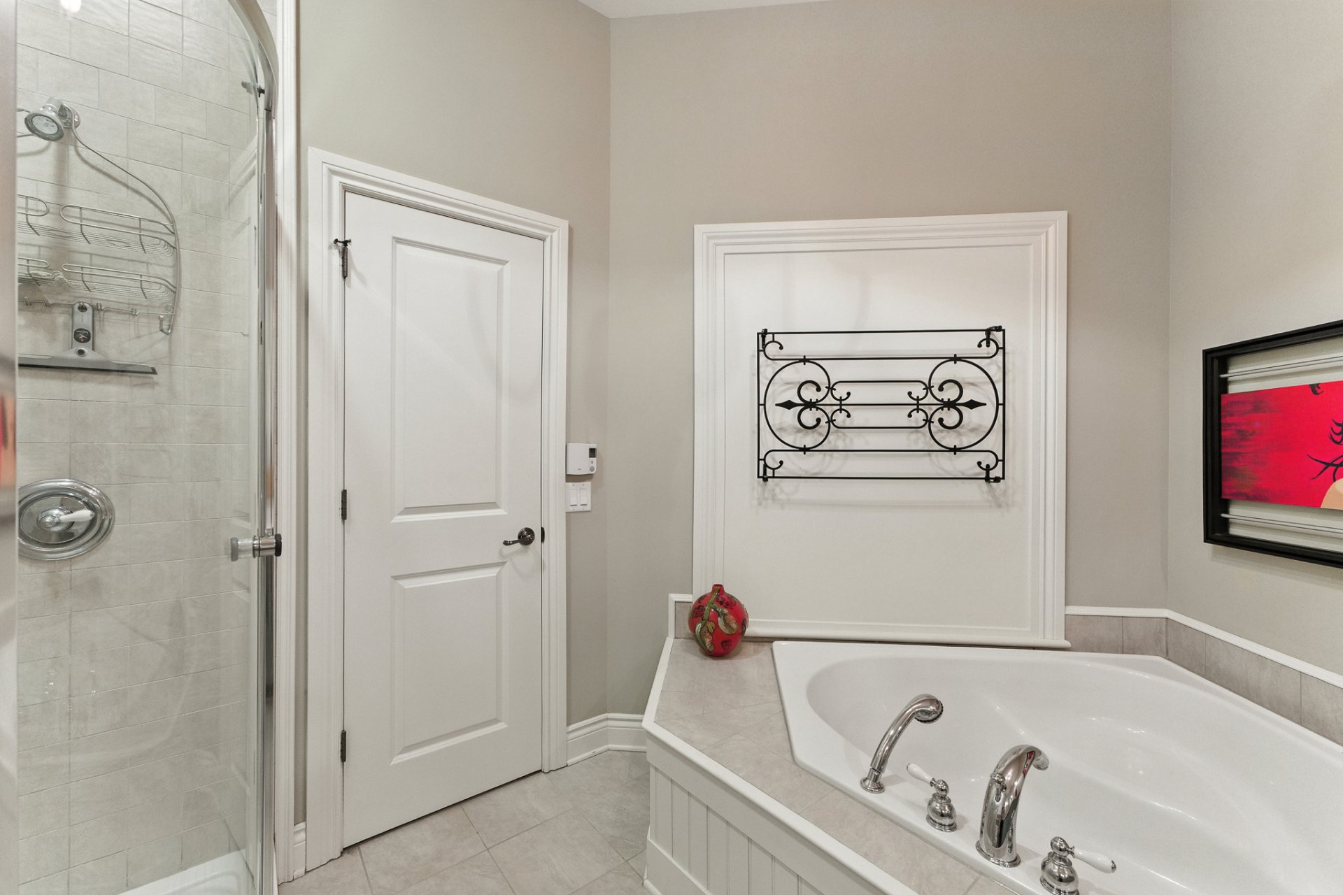 Ensuite bathroom