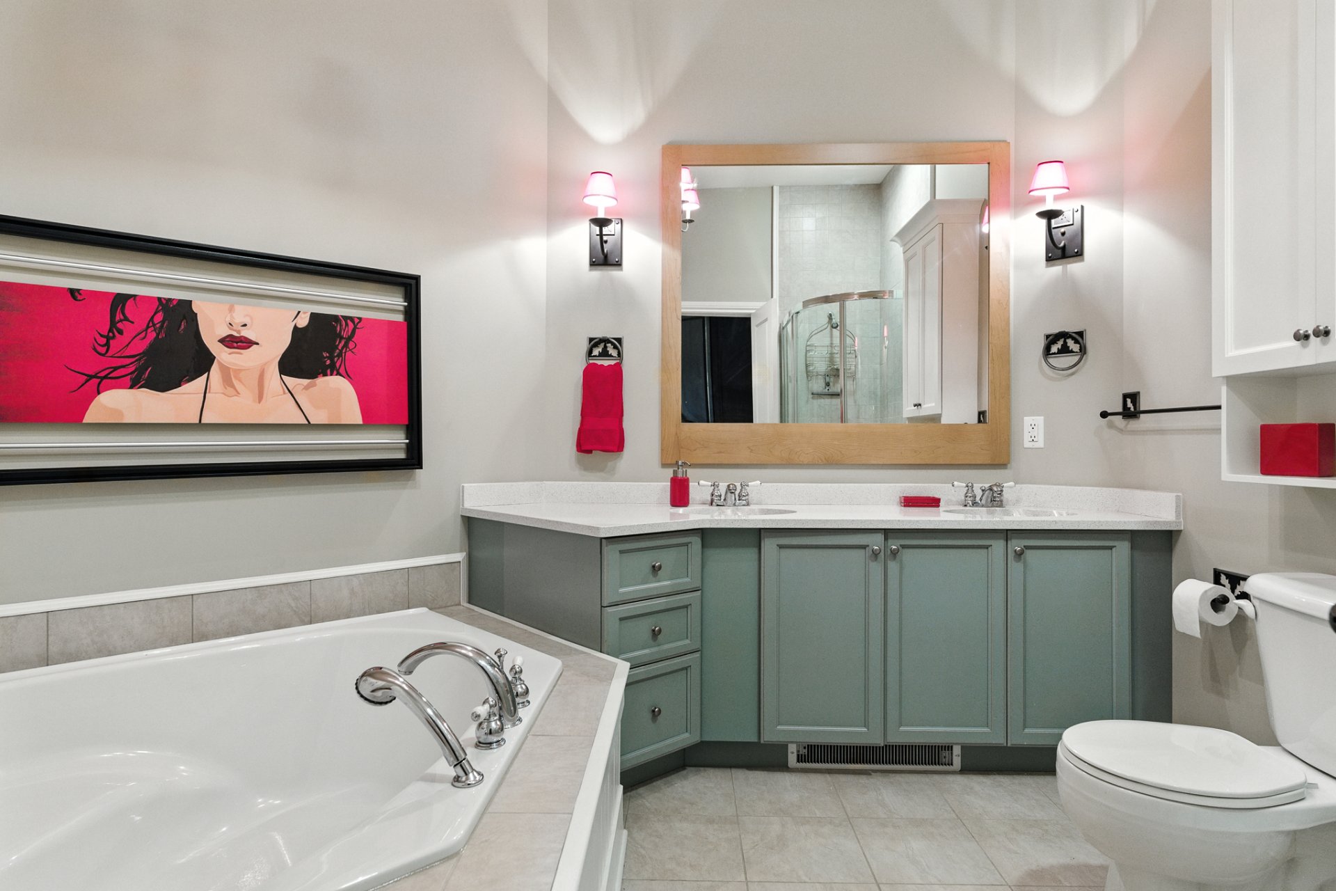 Ensuite bathroom