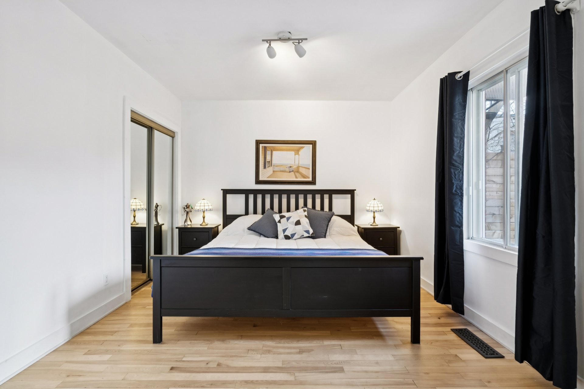 Photo - Chambre à coucher principale