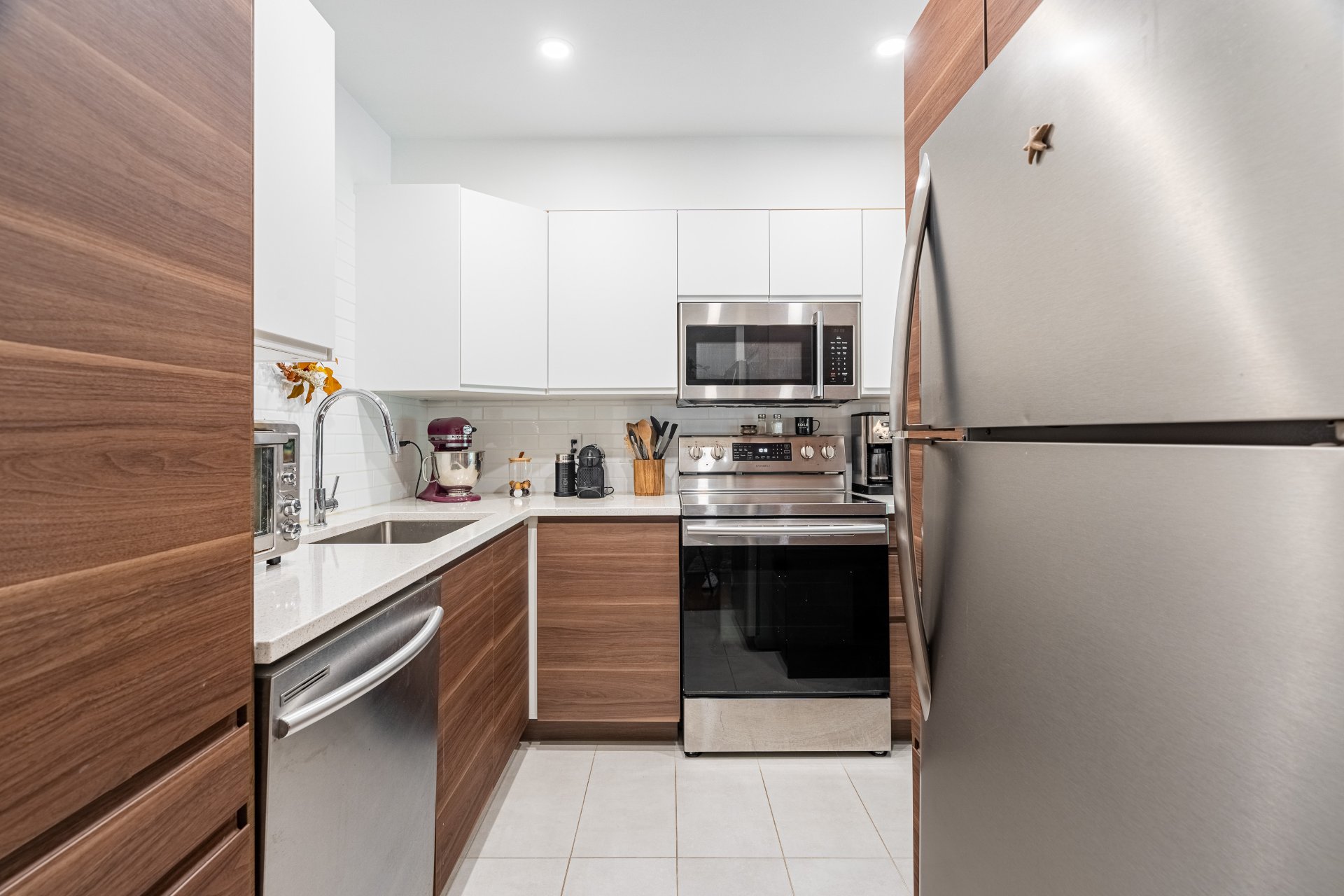 Photo - Kitchen