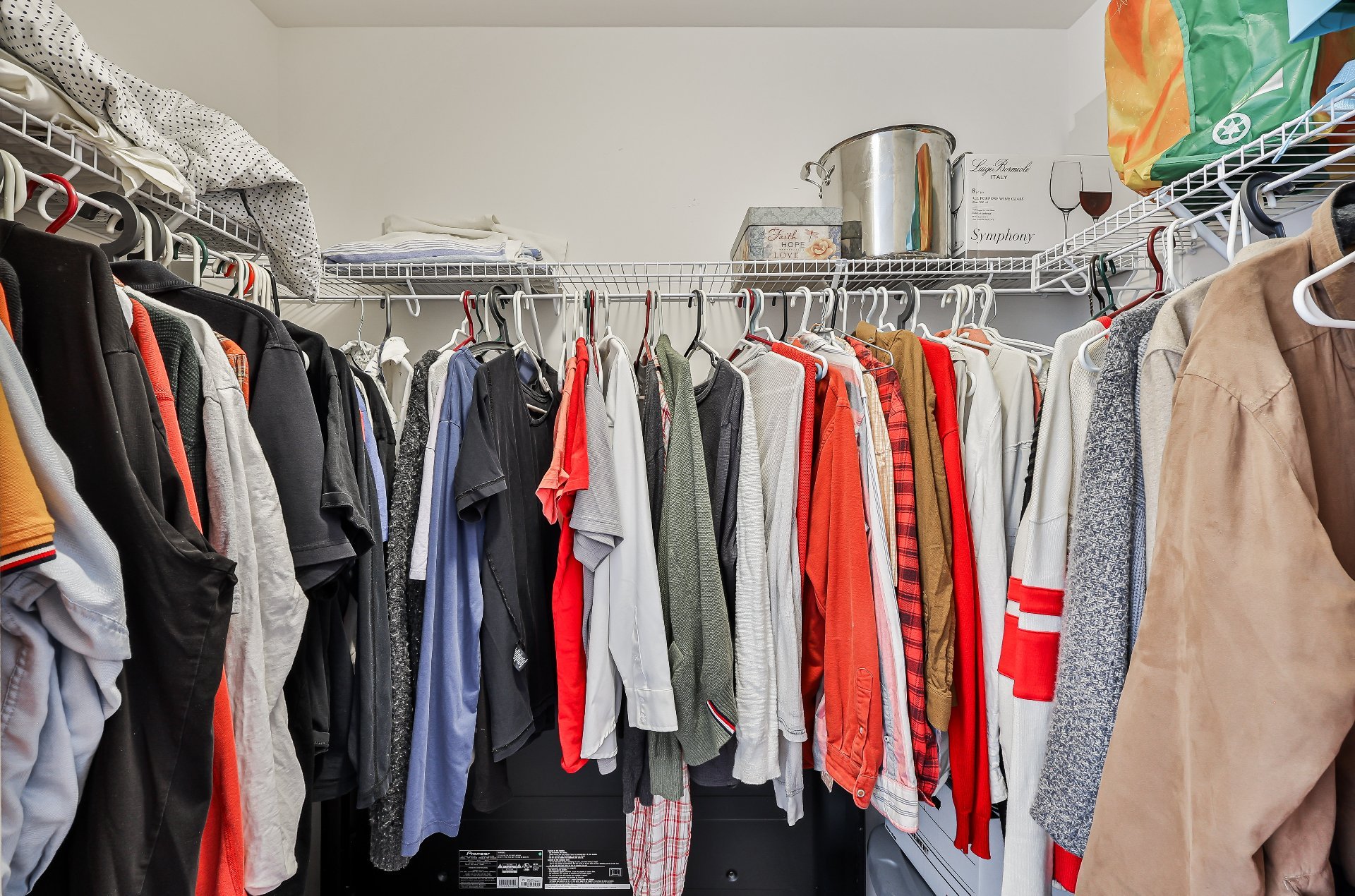 Photo - Penderie (Walk-in)