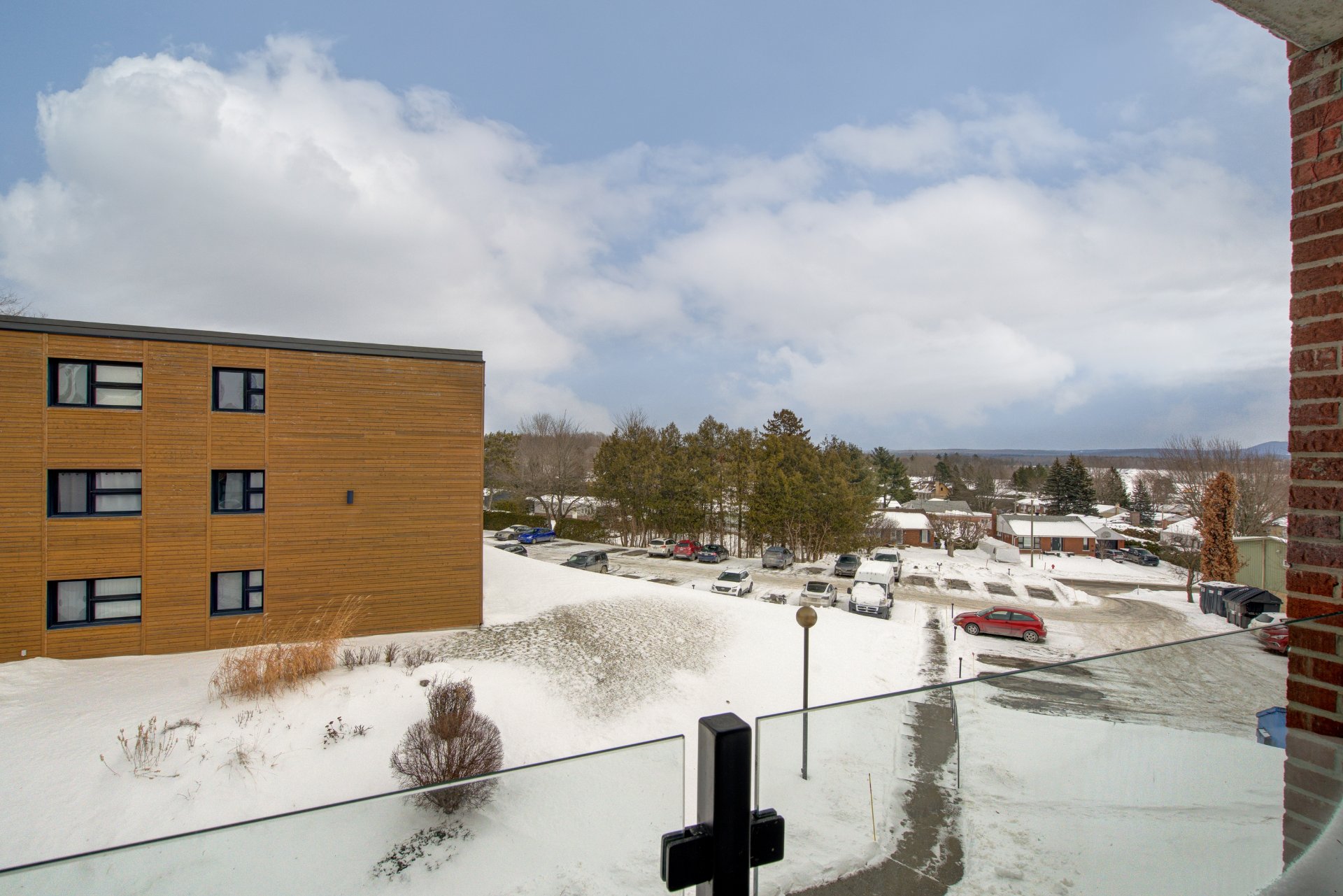 Photo - Exterior