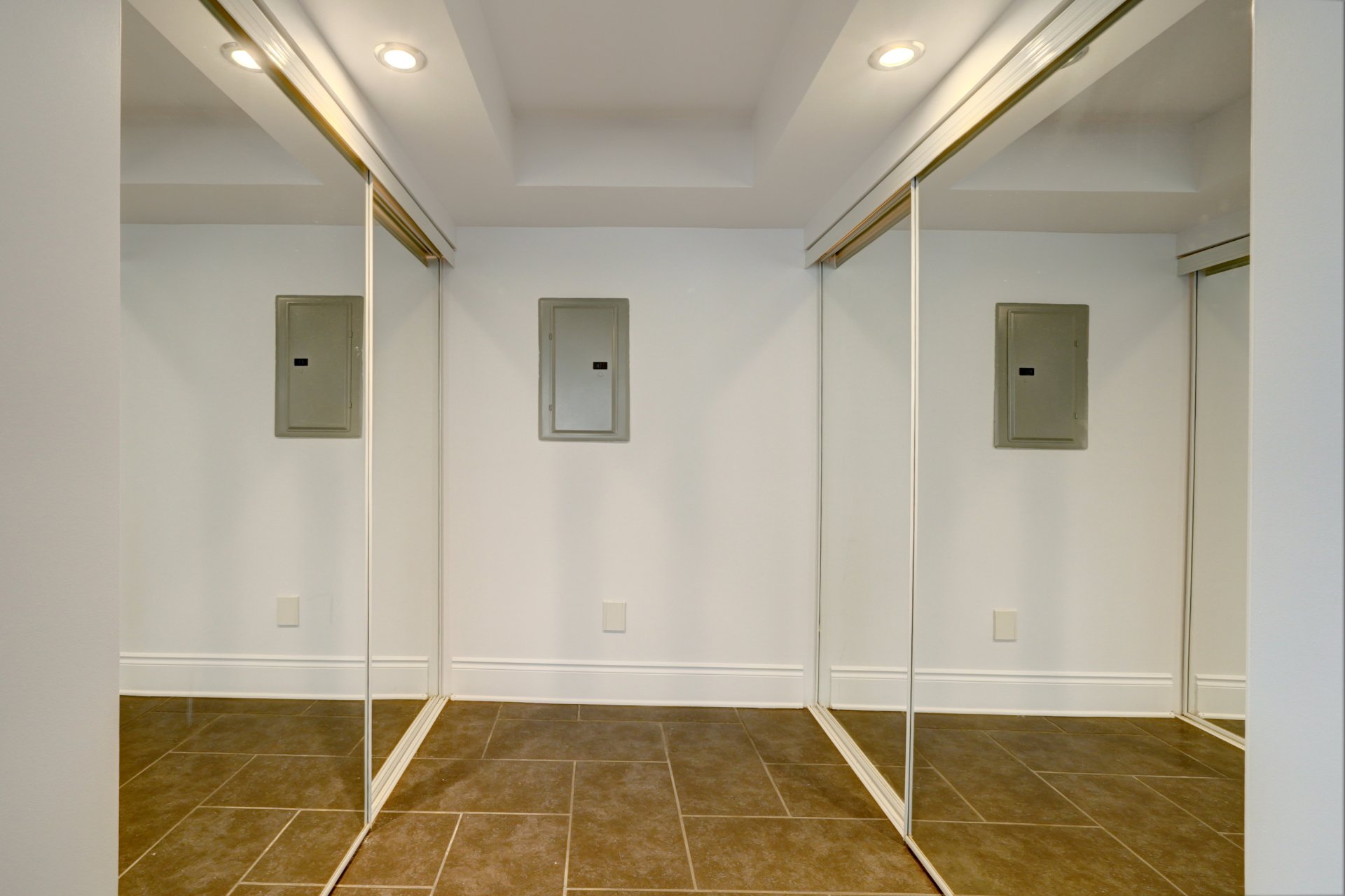 Photo - Penderie (Walk-in)
