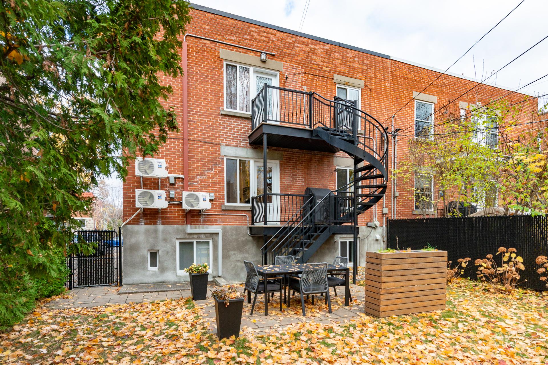 Photo - Face arrière