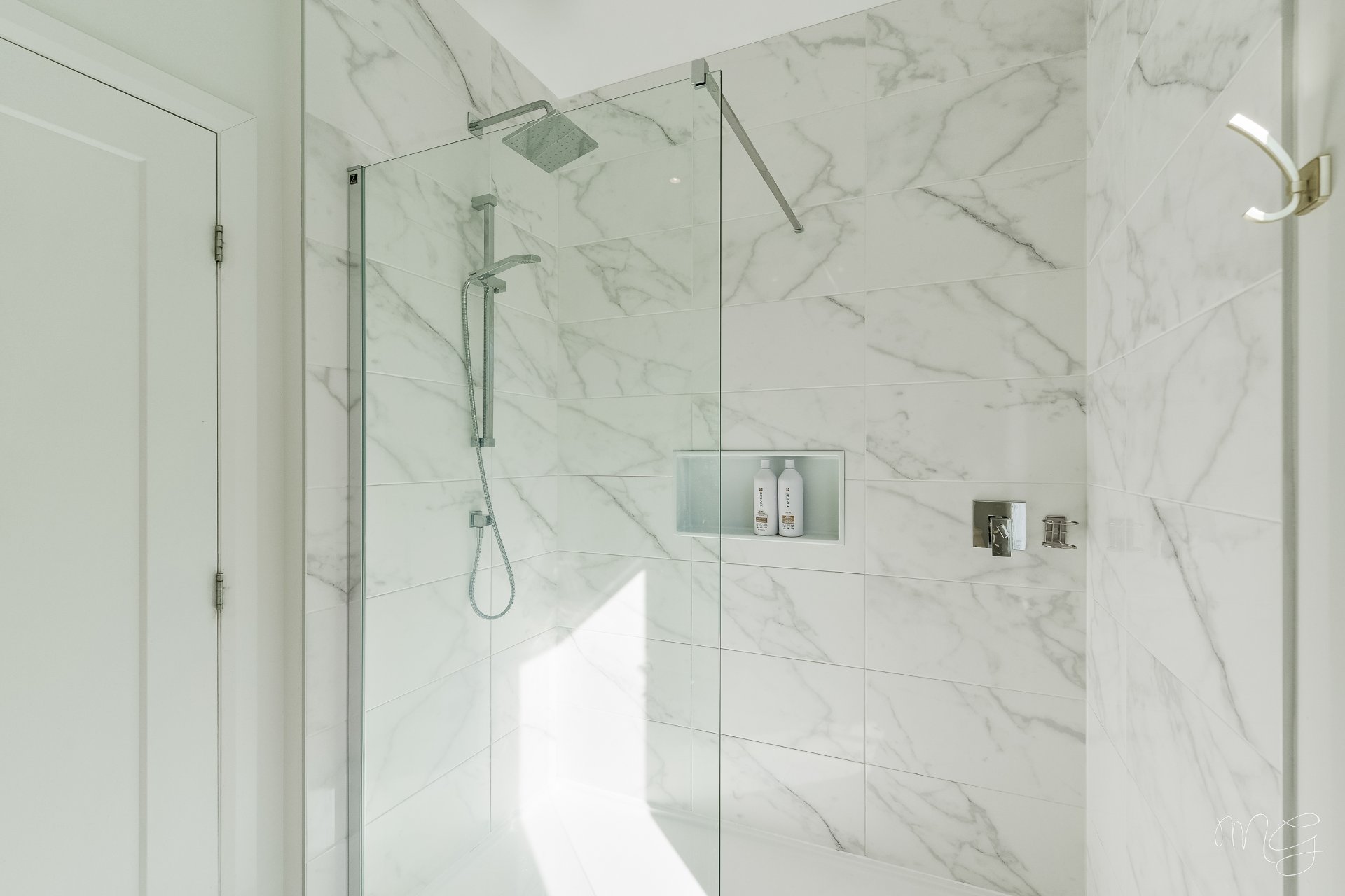 Photo - Salle de bains attenante à la CCP