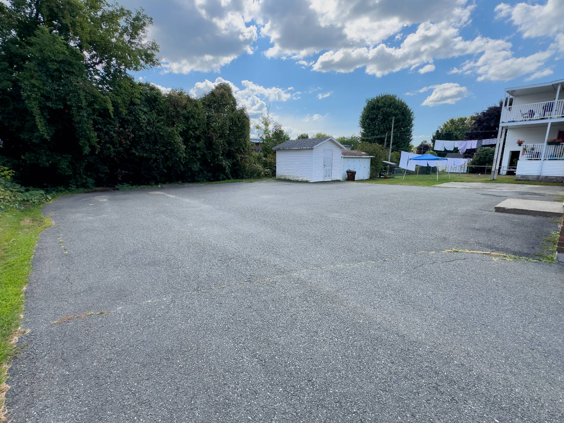 Photo - Parking