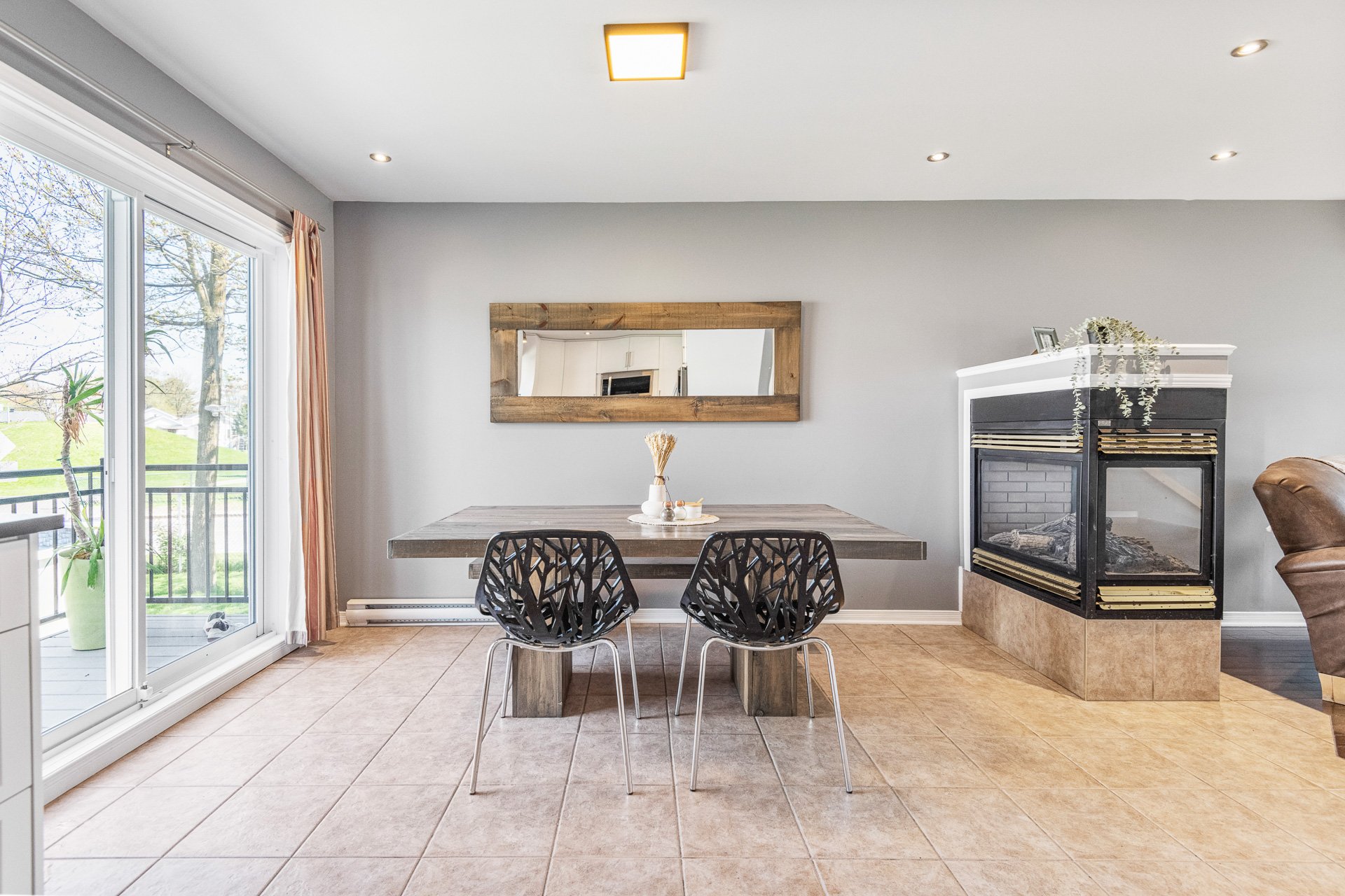 Dining room