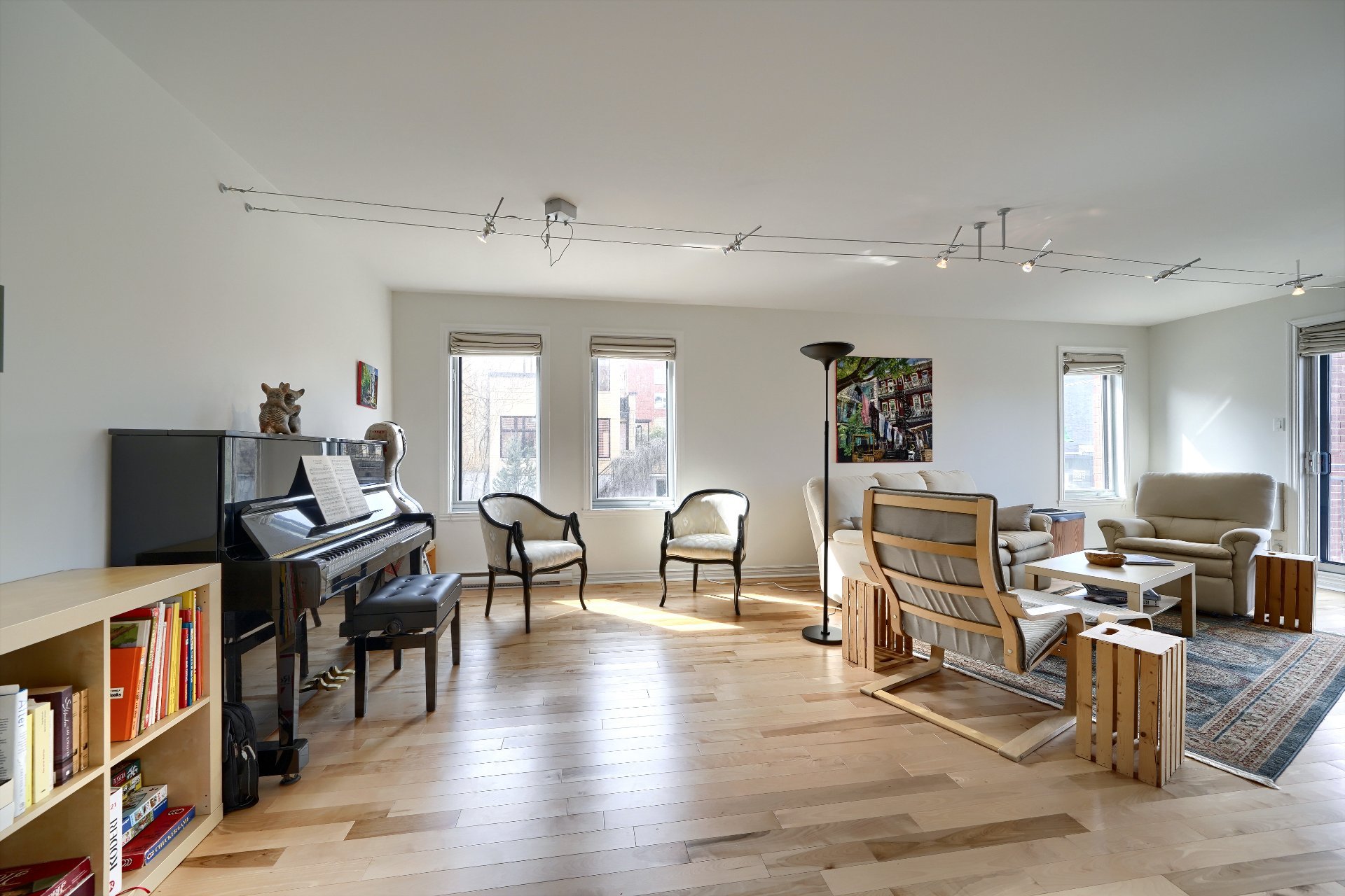 Photo - Salon