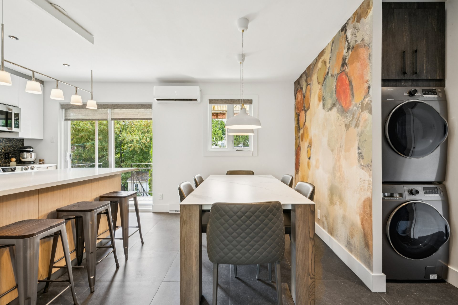 Photo - Salle à manger