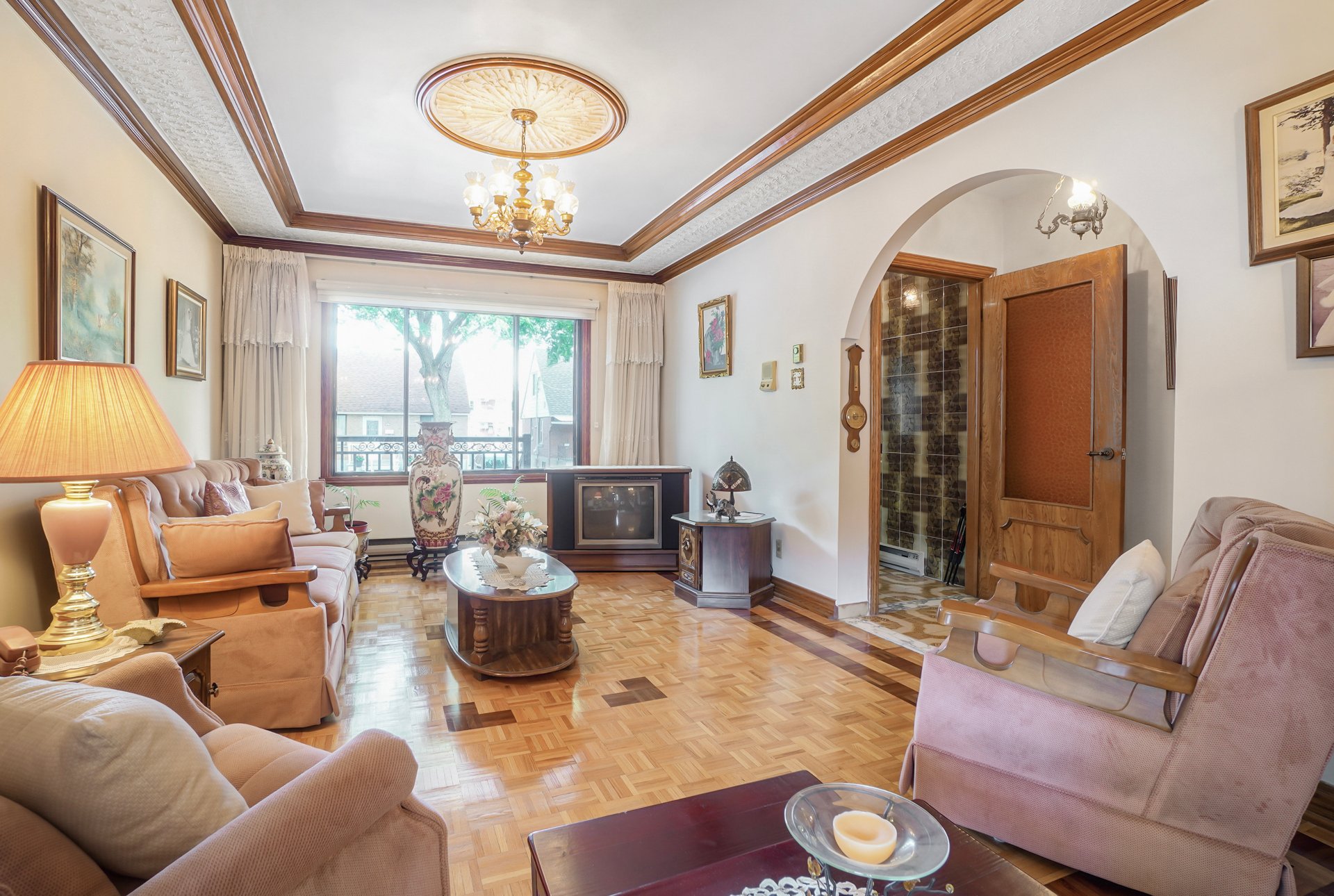 Salon