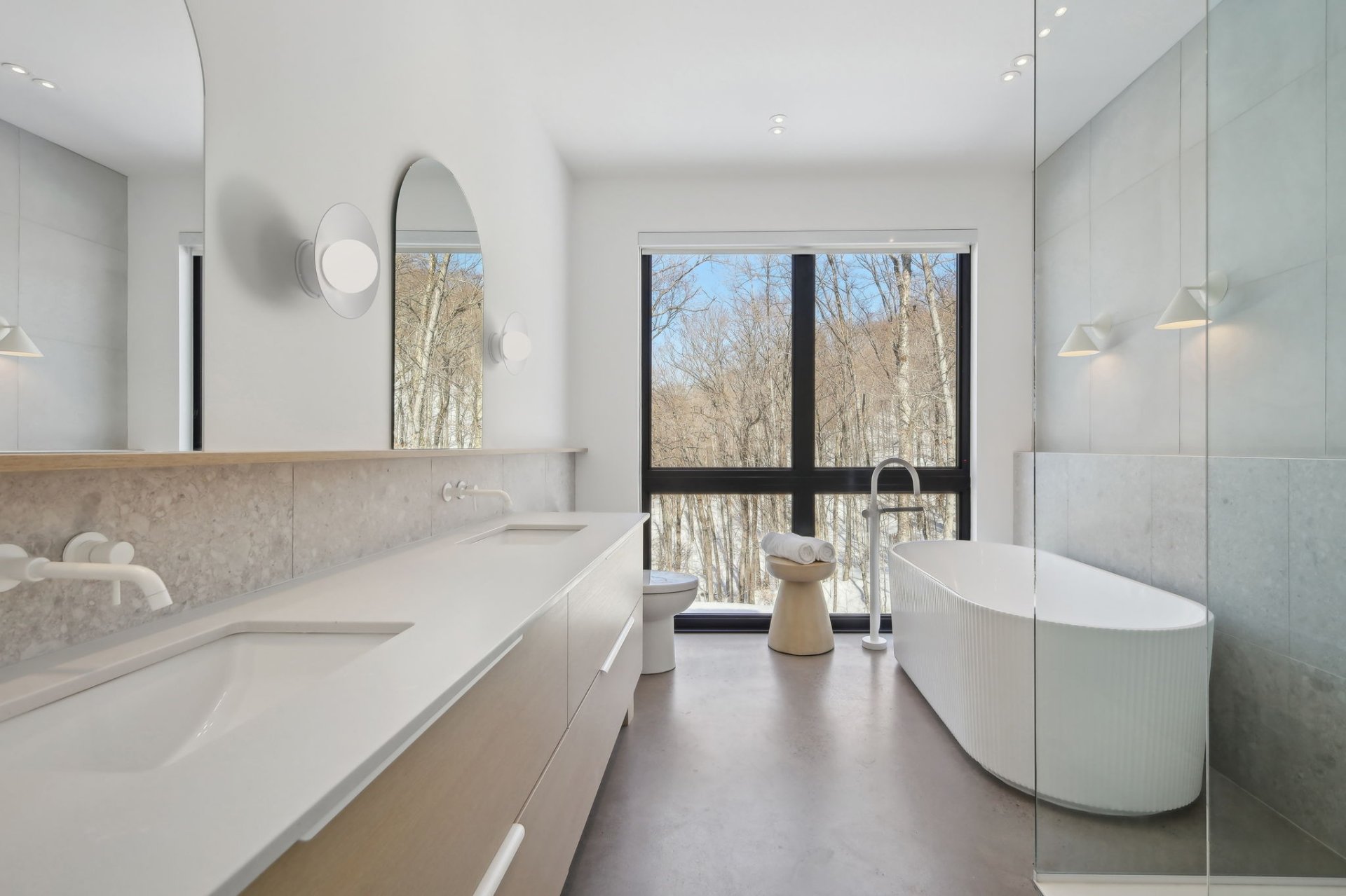 Ensuite bathroom