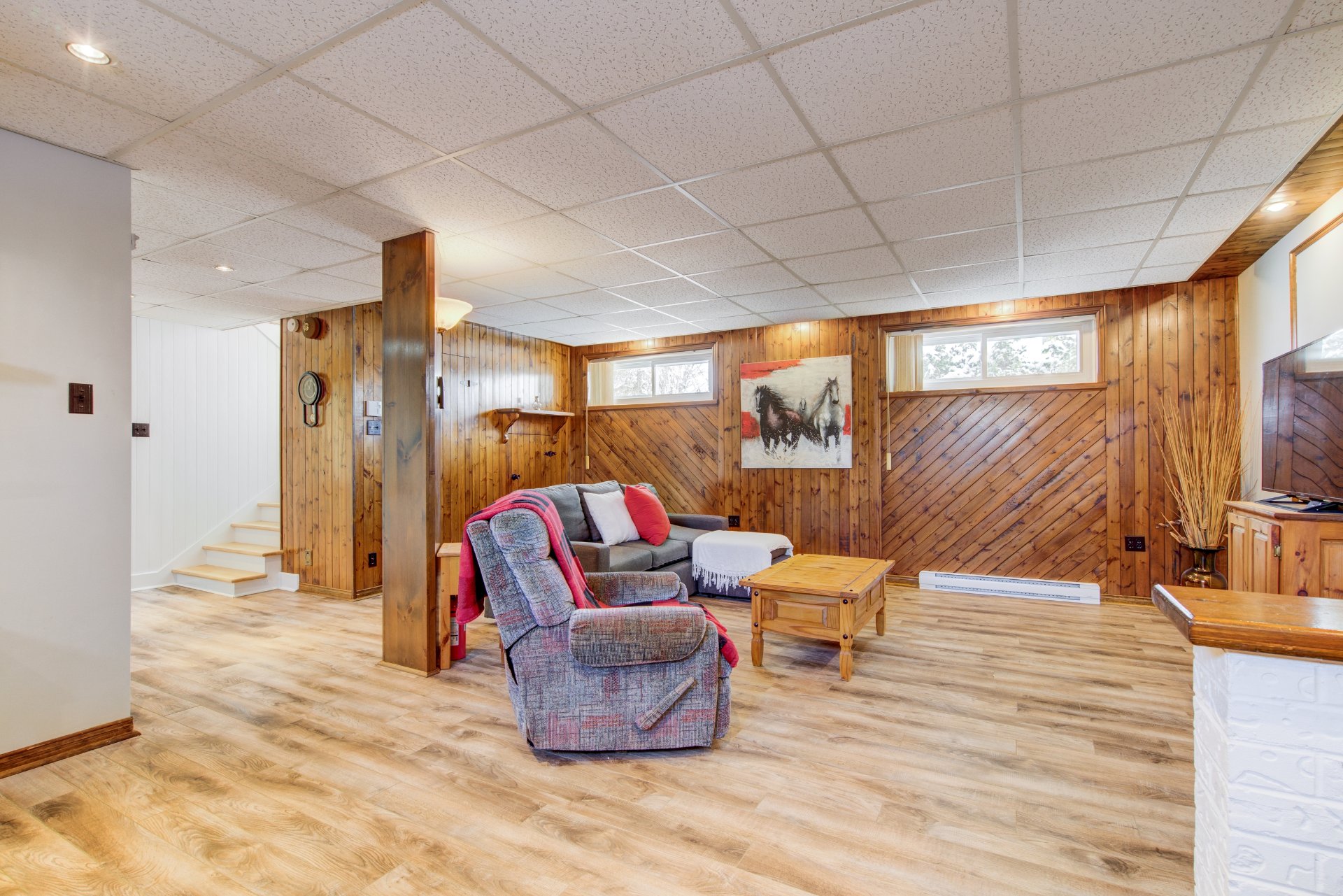 Photo - Family room