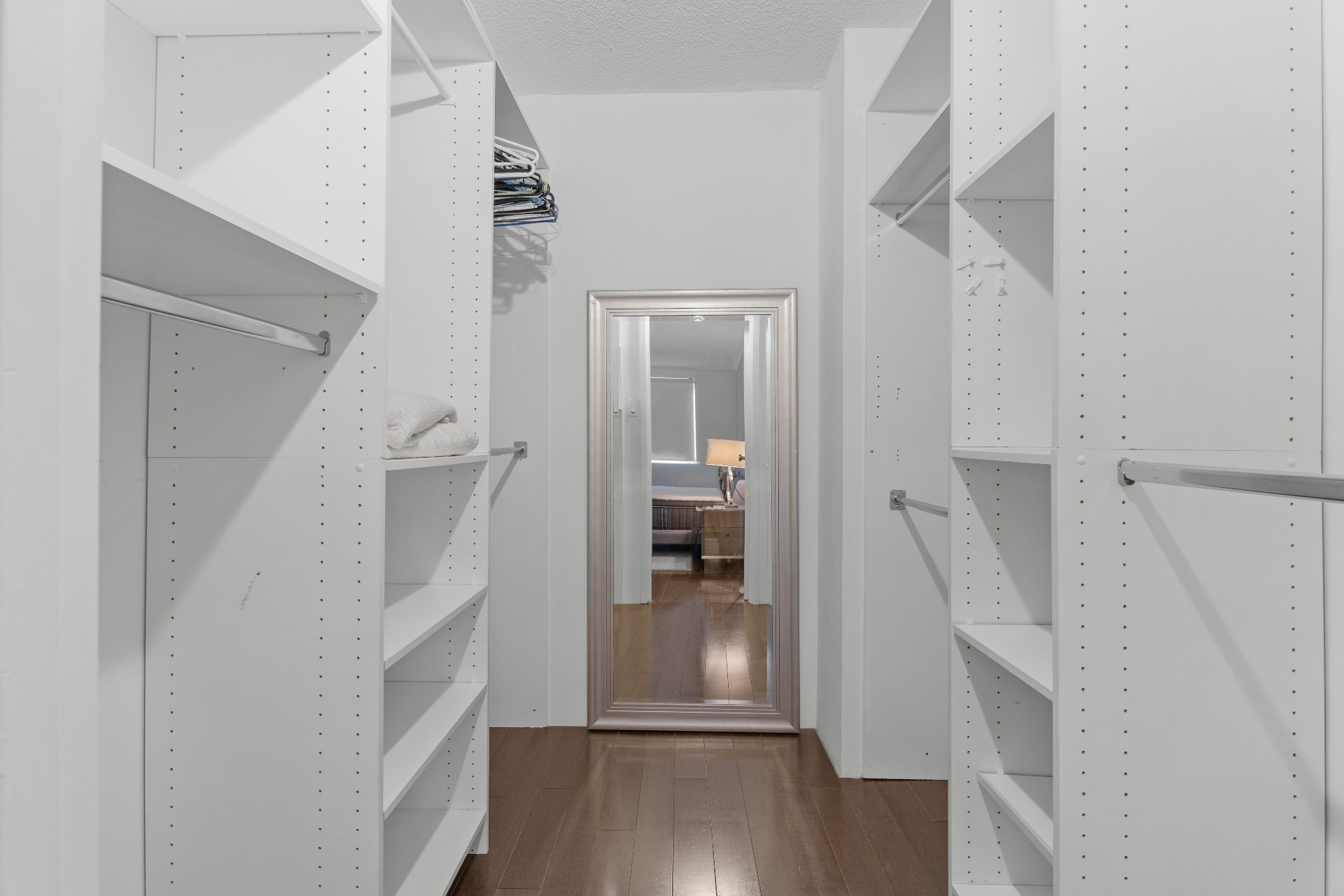 Walk-in closet