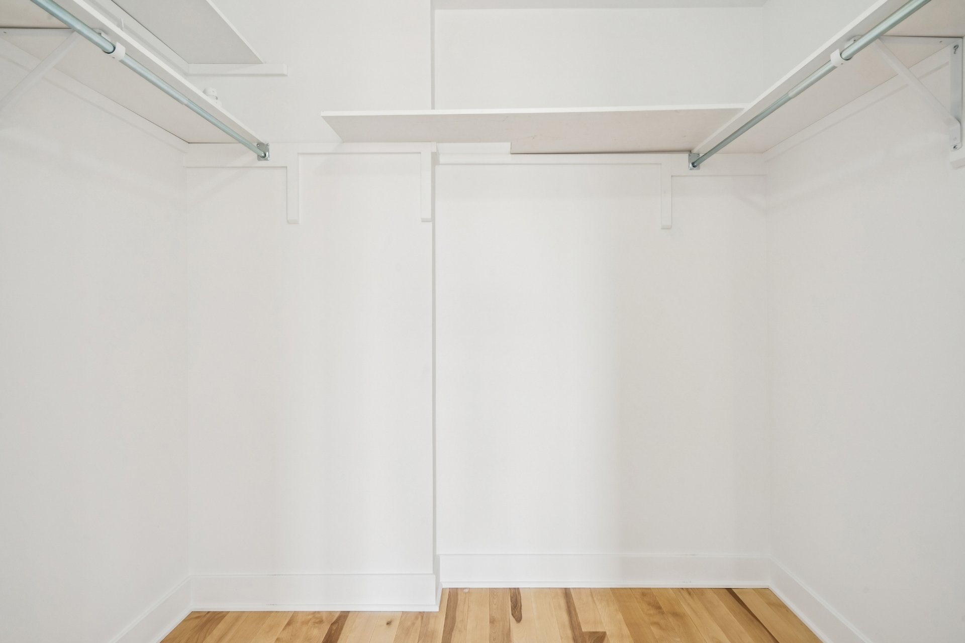 Photo - Penderie (Walk-in)