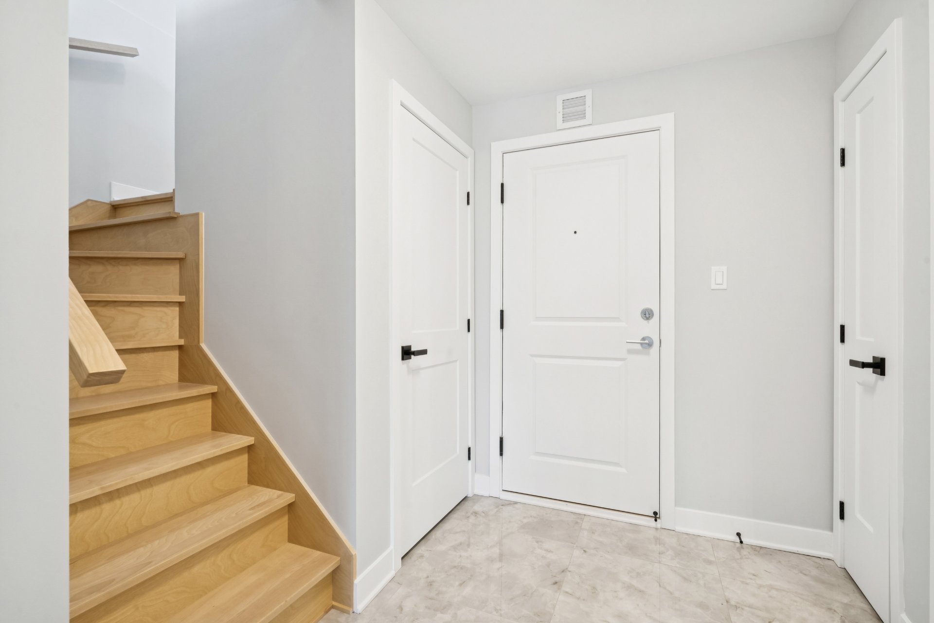 Photo - Hall d'entrée