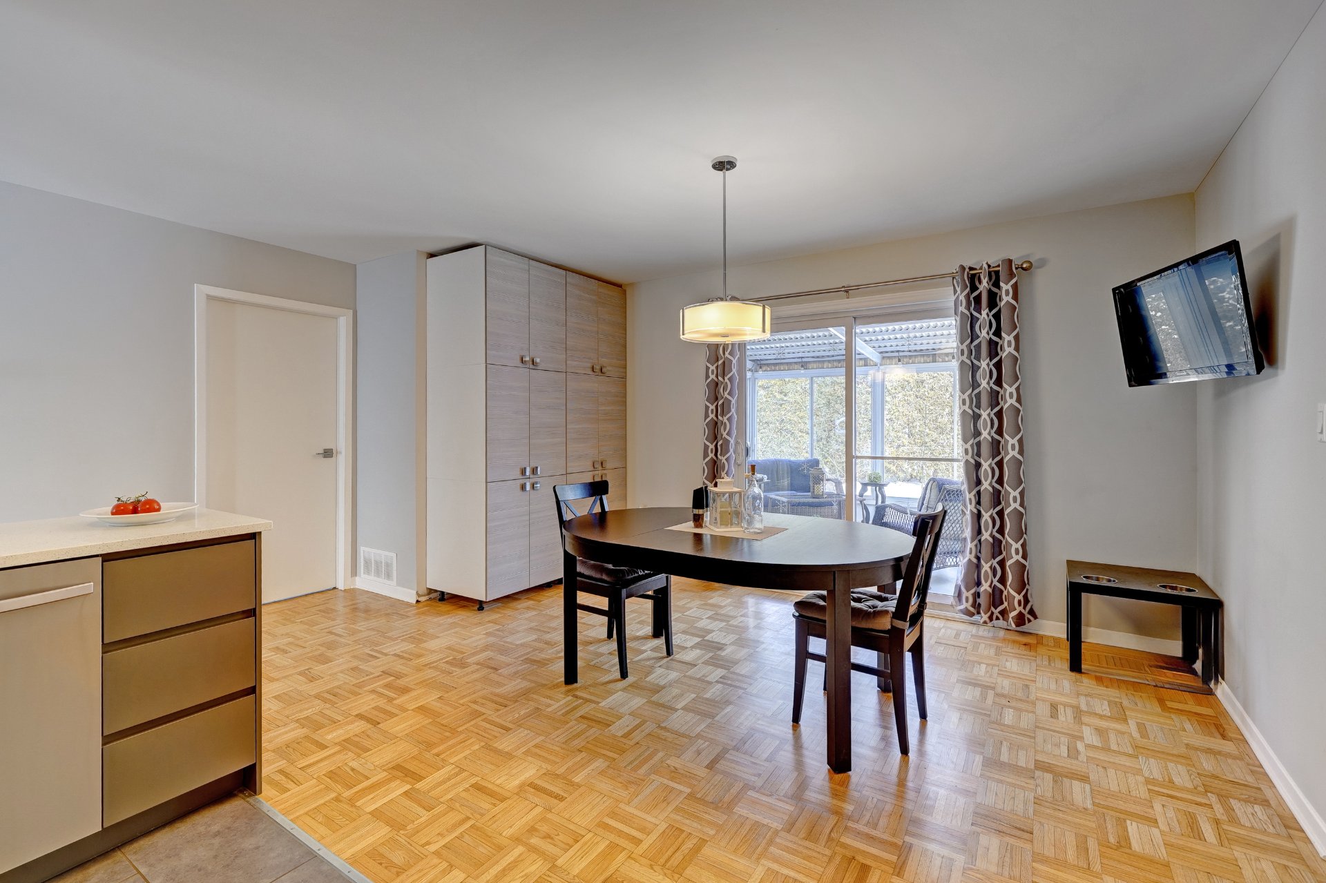 Photo - Salle à manger