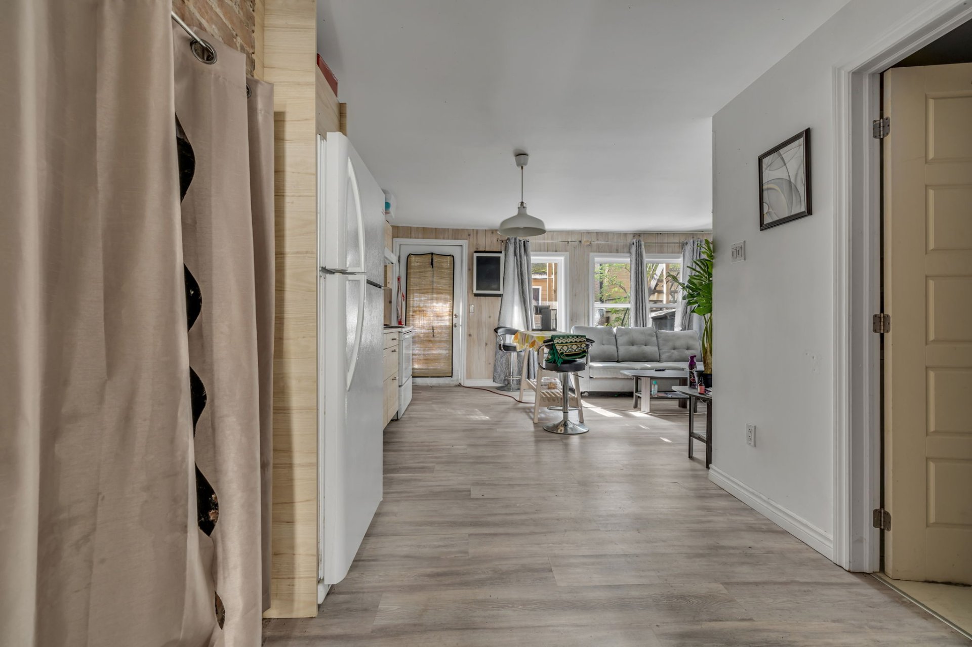 Photo - Overall View