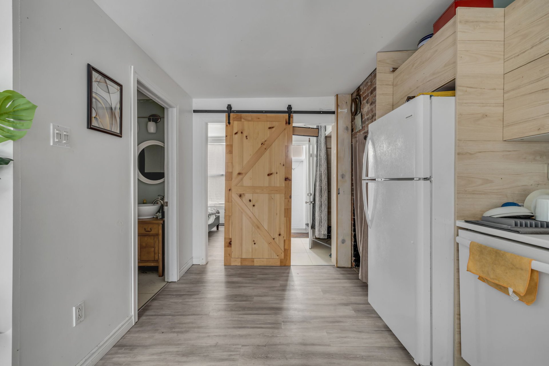 Photo - Overall View