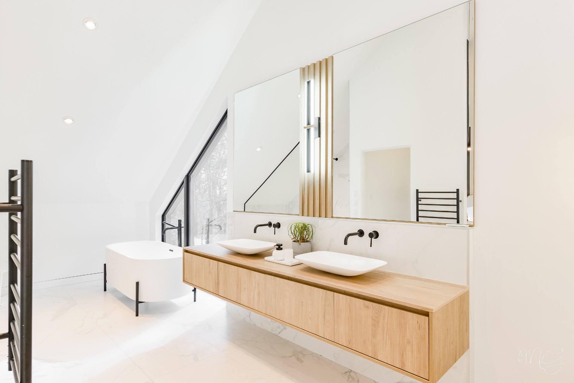 Salle de bains attenante à la CCP