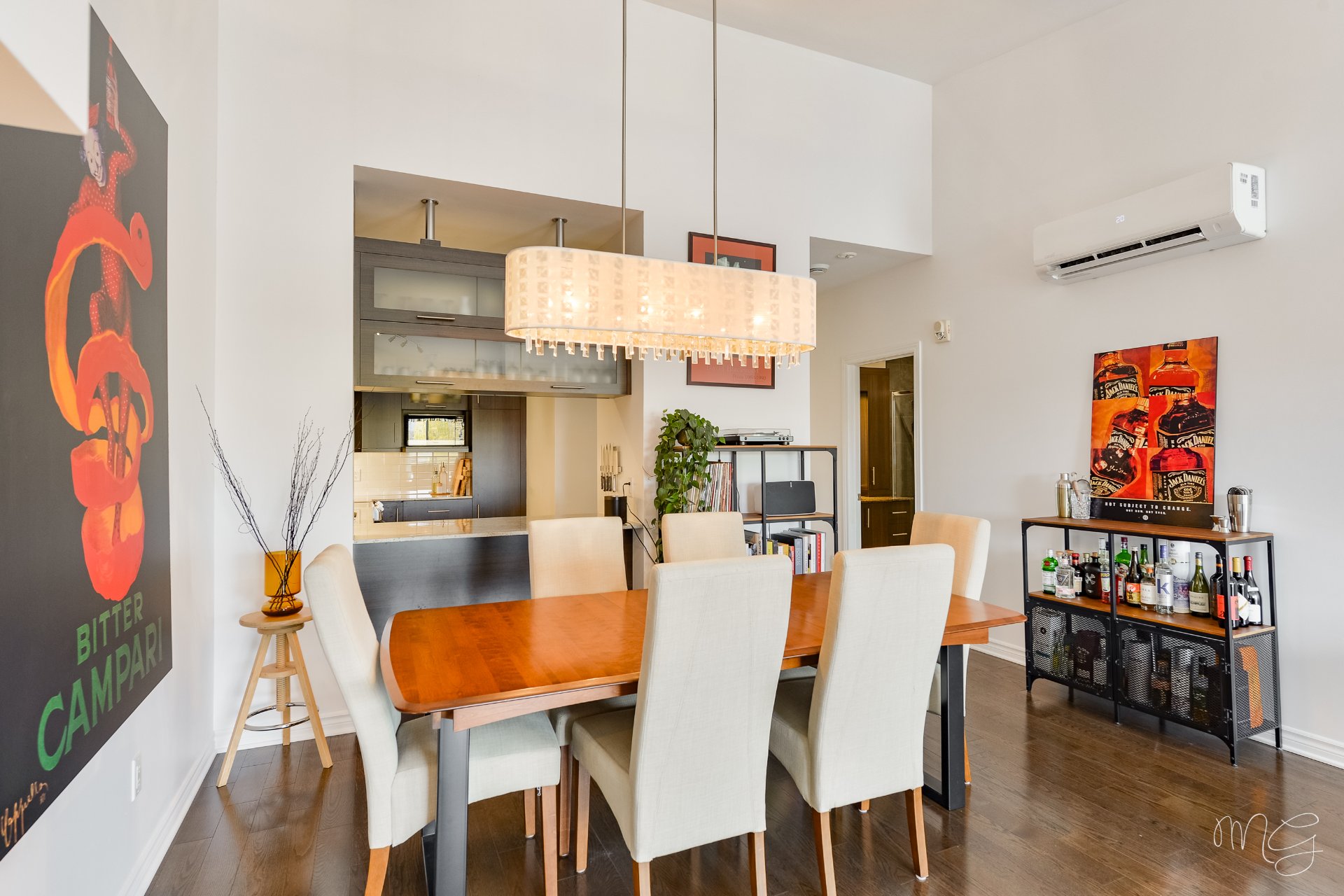 Photo - Salle à manger